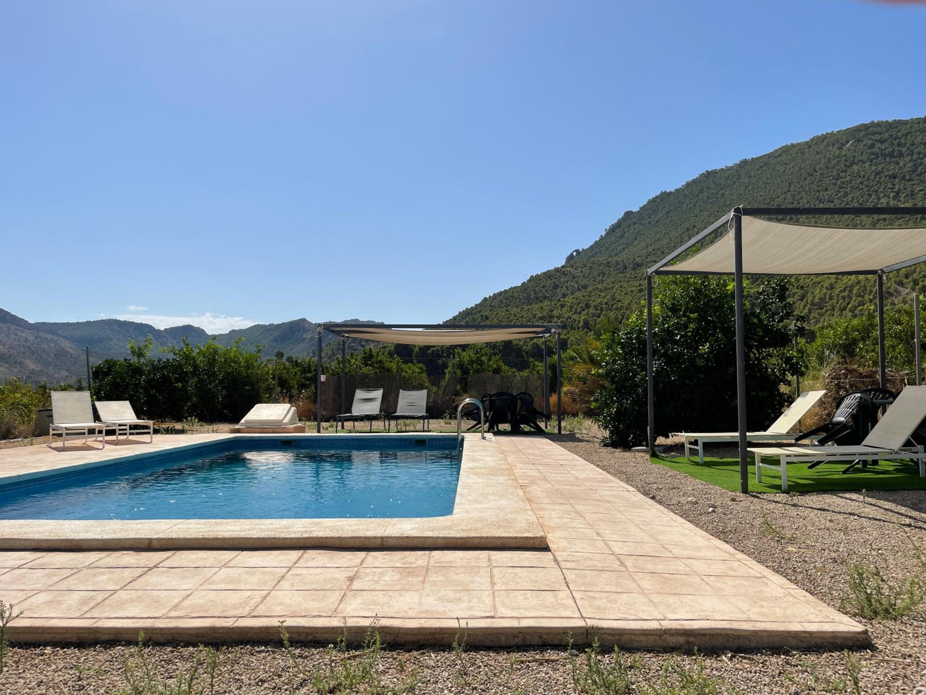 Casas Amarillas. Finca el Campillo