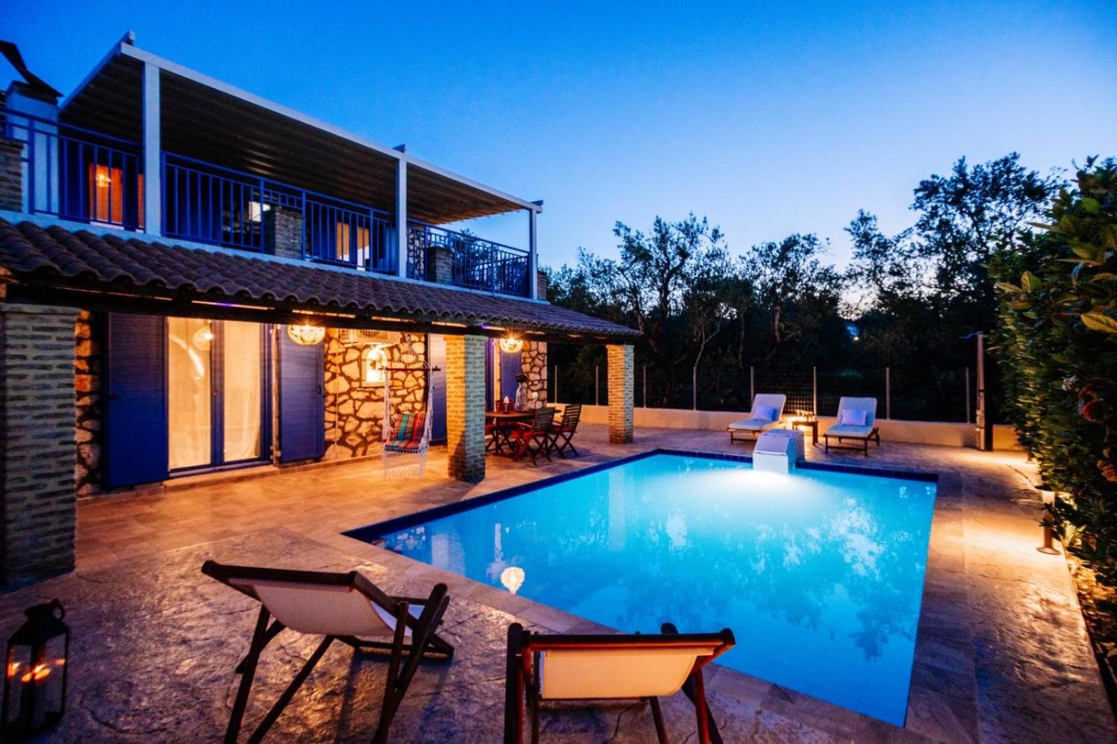 Villa Rosemarie - Luxurious Villa with Pool Just Steps Away from the Sea By Villa Mana Gers