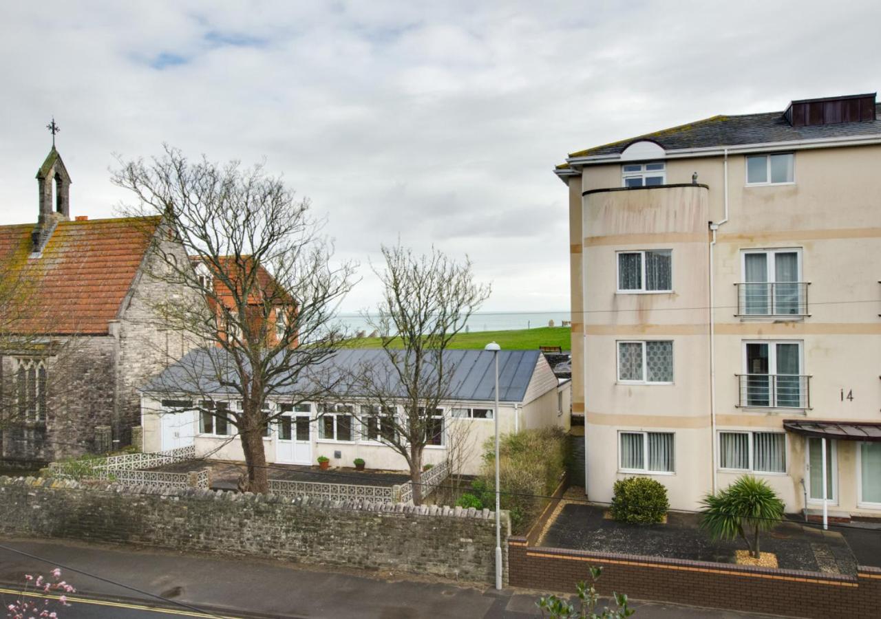 2 Bed in Swanage oc-wy539