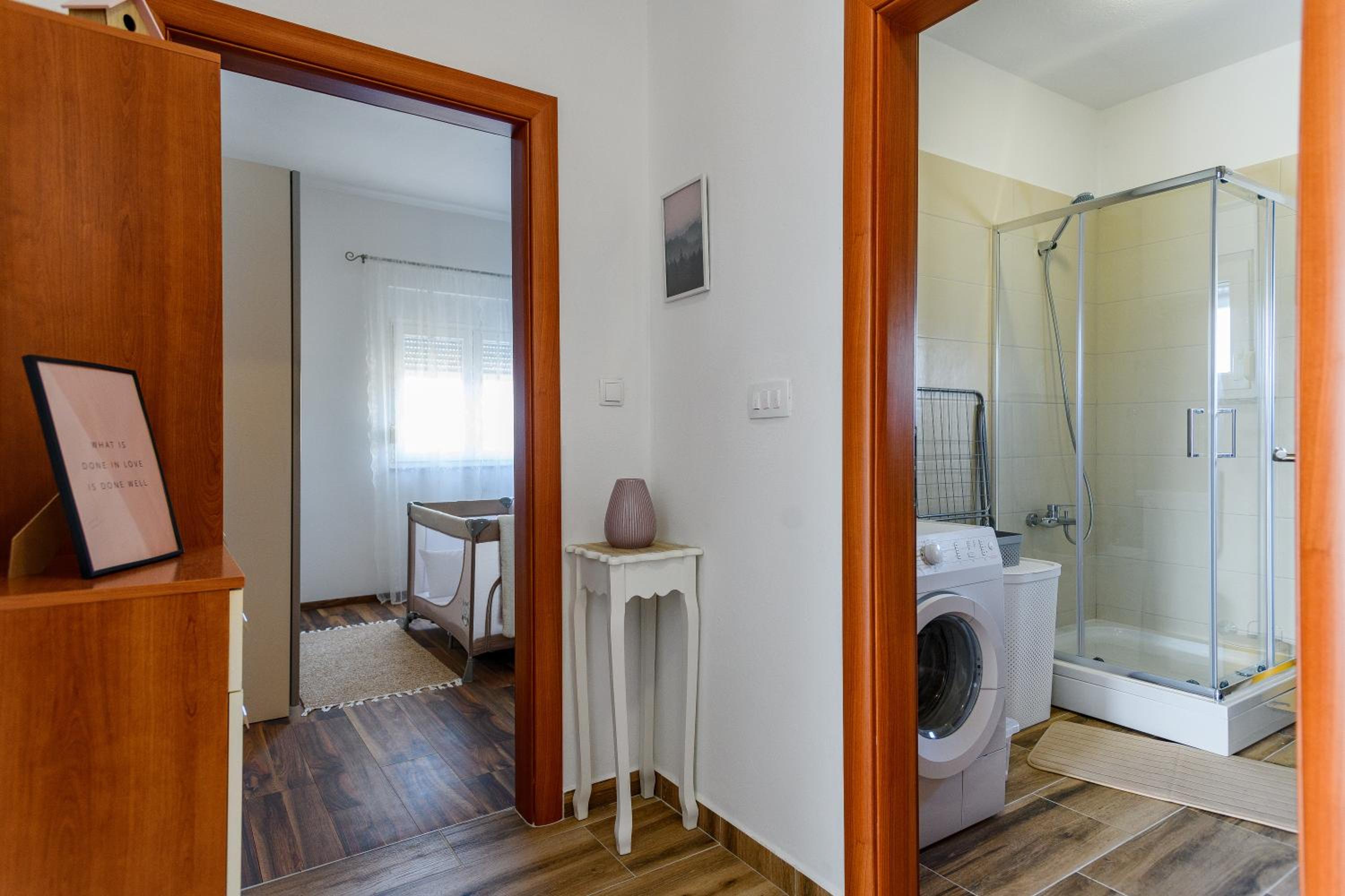 Holiday apartment -Zadar view 3