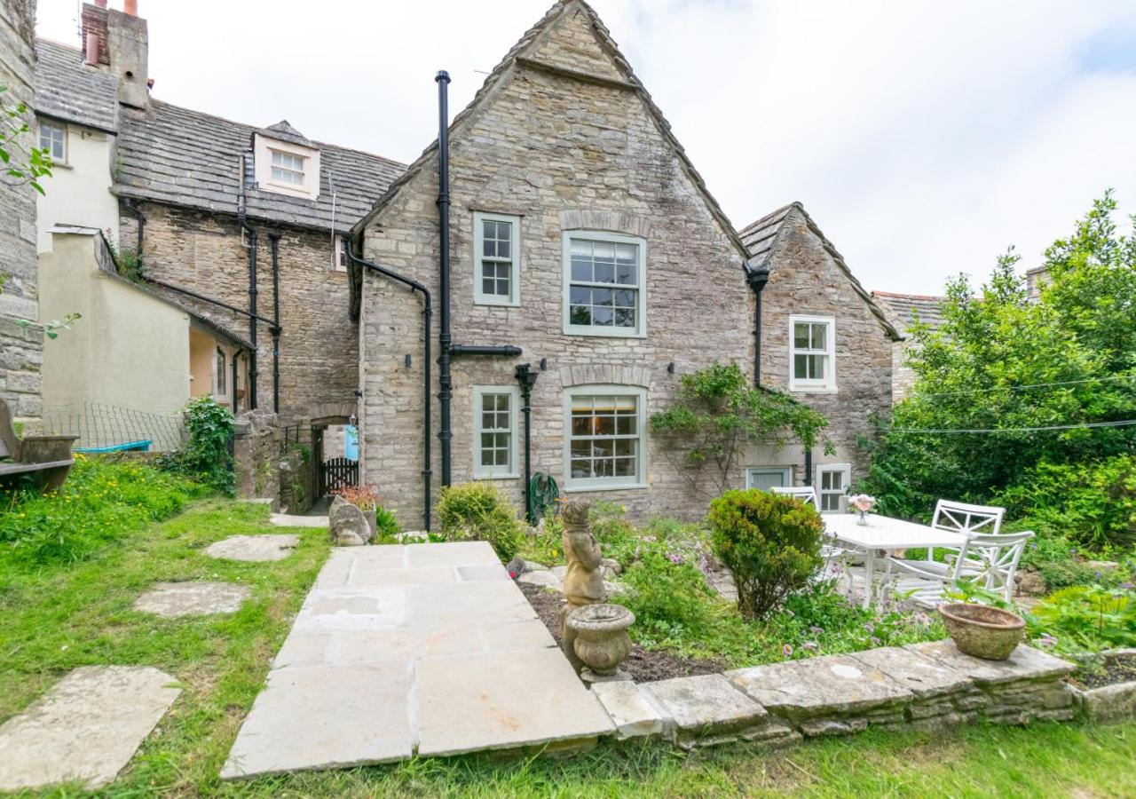 3 Bed in Swanage oc-wy557