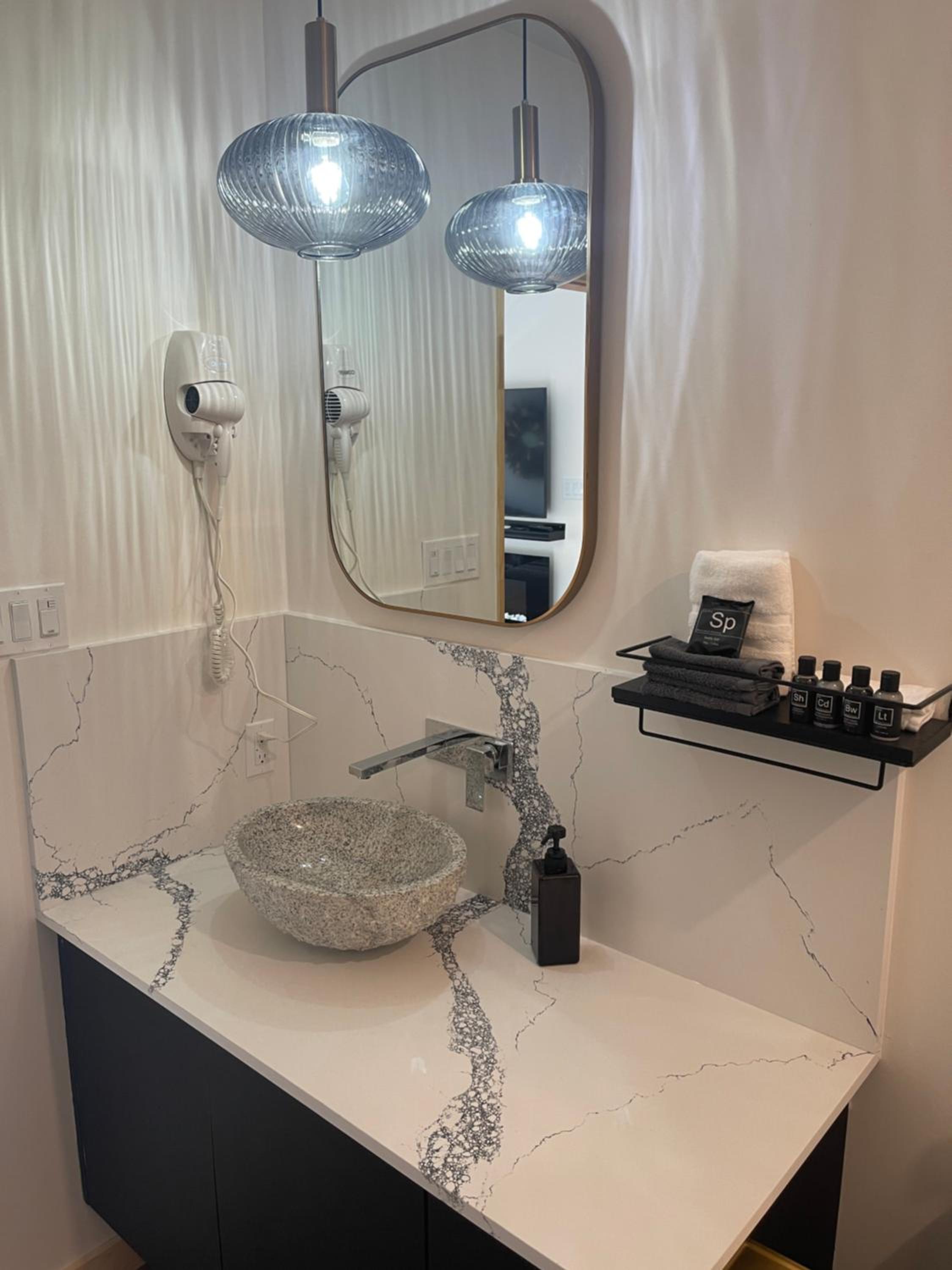 Evo Luxury Waterfront Adults Only B&B