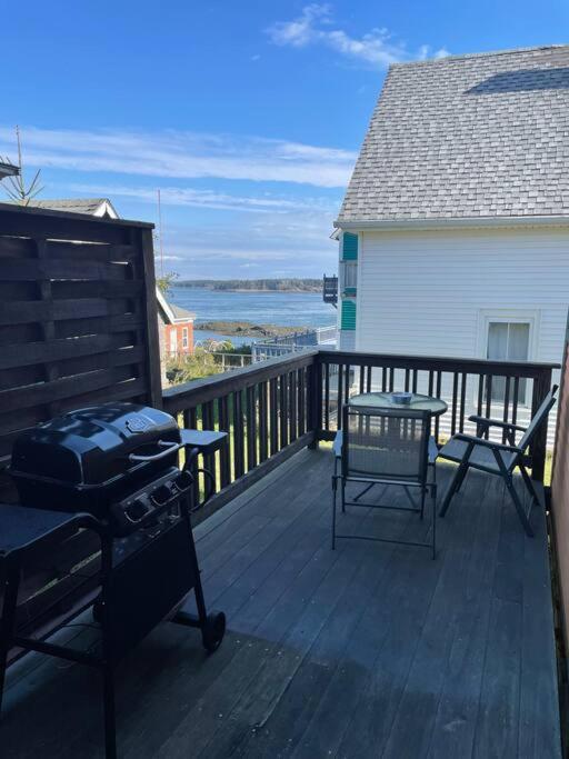 Updated Historic Water St 2 Bdr, 2 Bath apartment. view 3