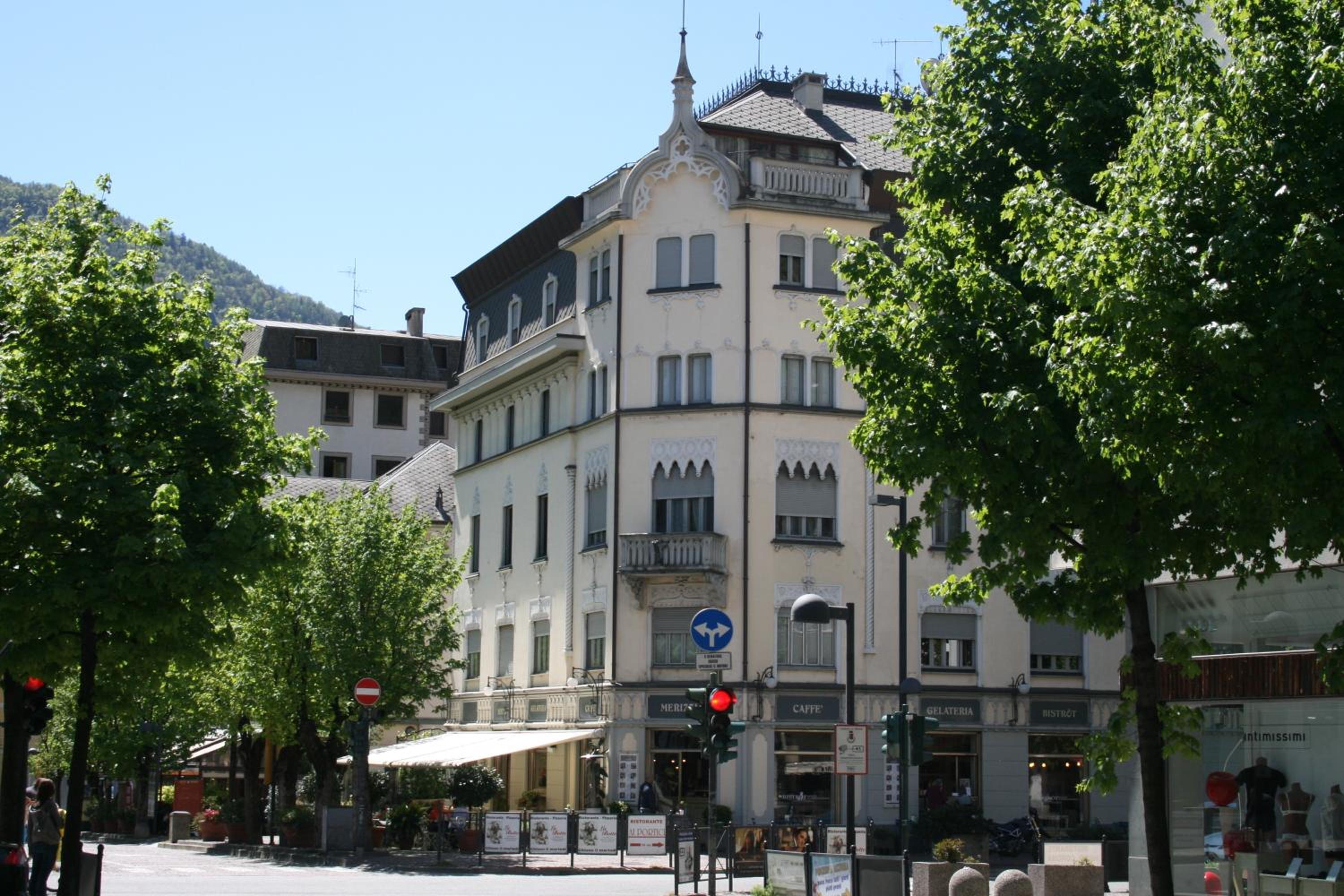 Photo 46