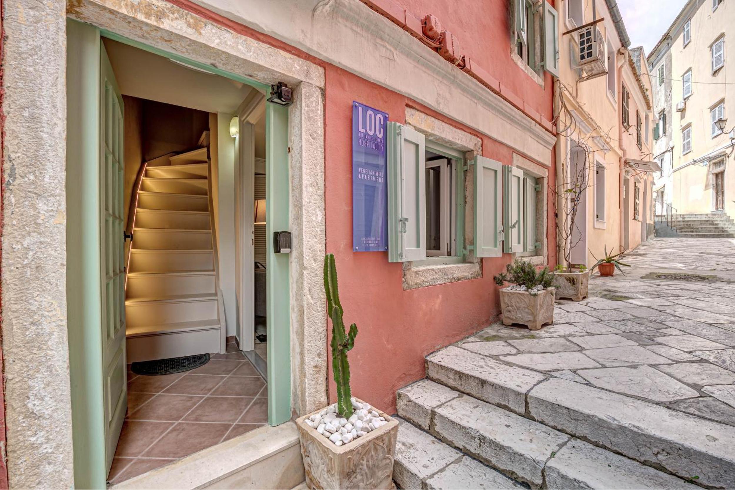 VENETIAN WELL House by LOC HOSPITALITY view 2