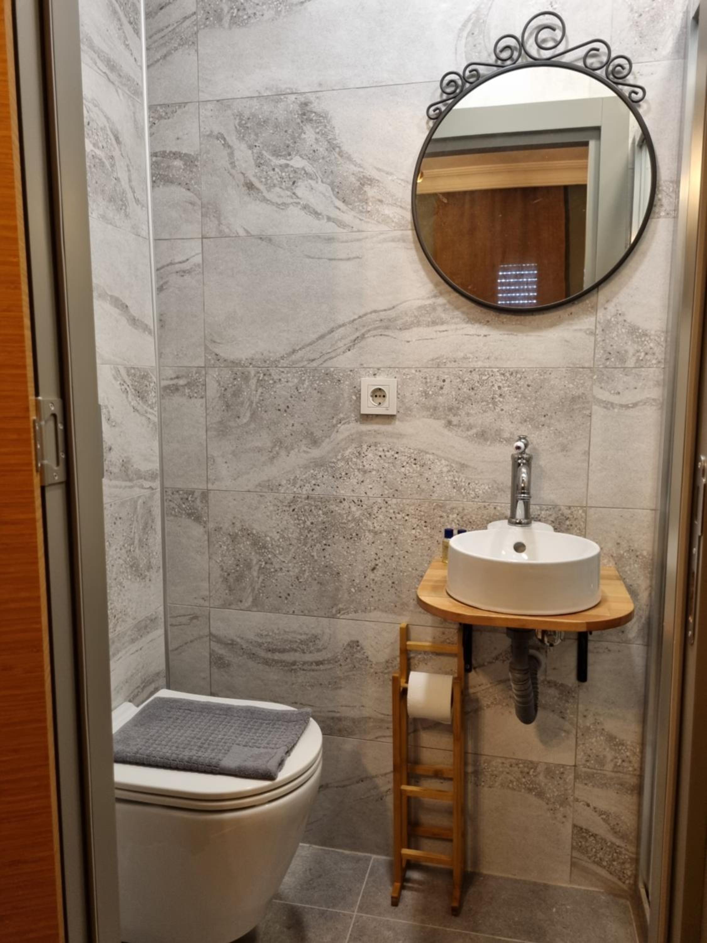 El Mundo Suites - Image 60