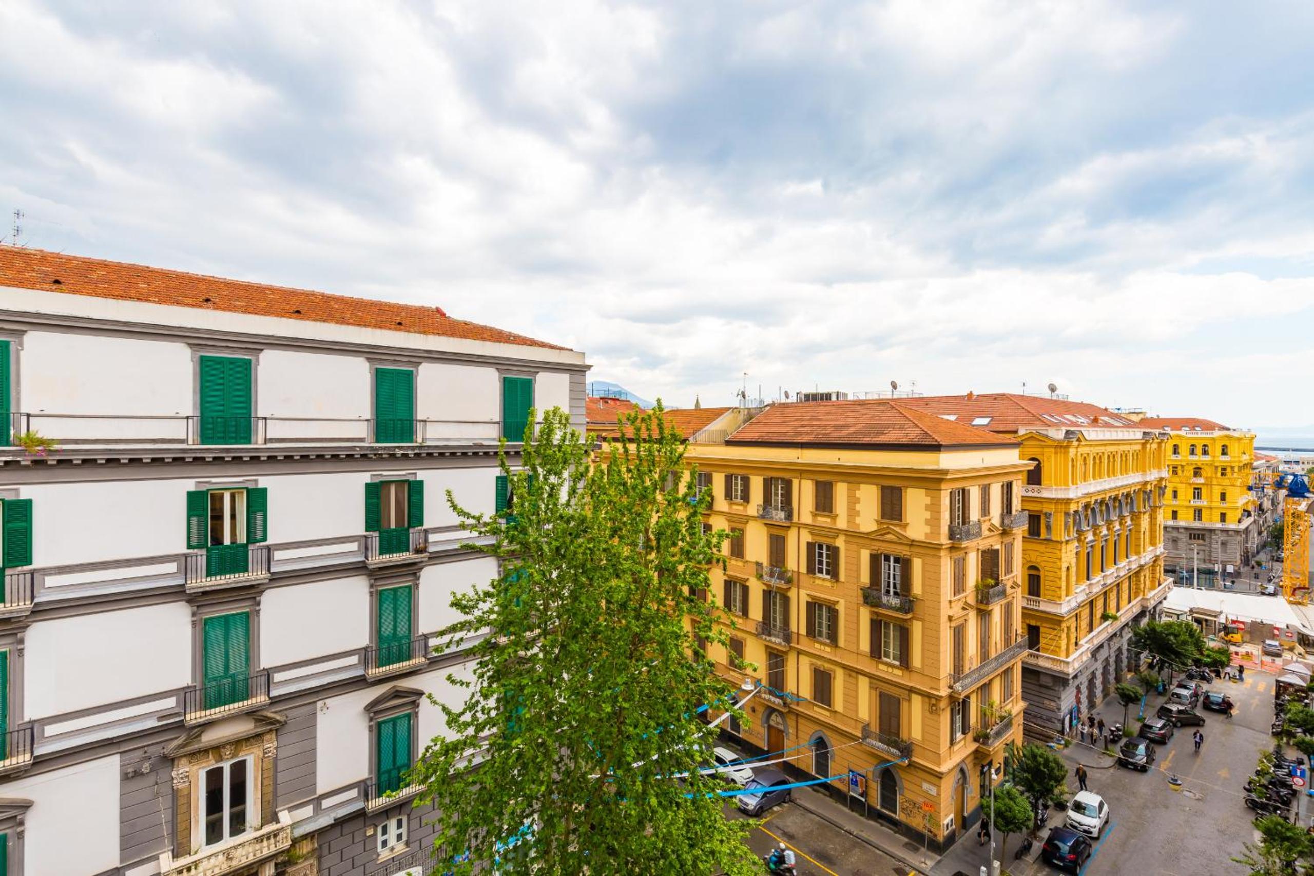 Maria's Bright Flats at the Cathedral by Wonderful Italy