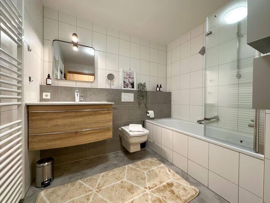 Appartio - modern - luxuriös - Netflix - Flughafennähe - 55 qm