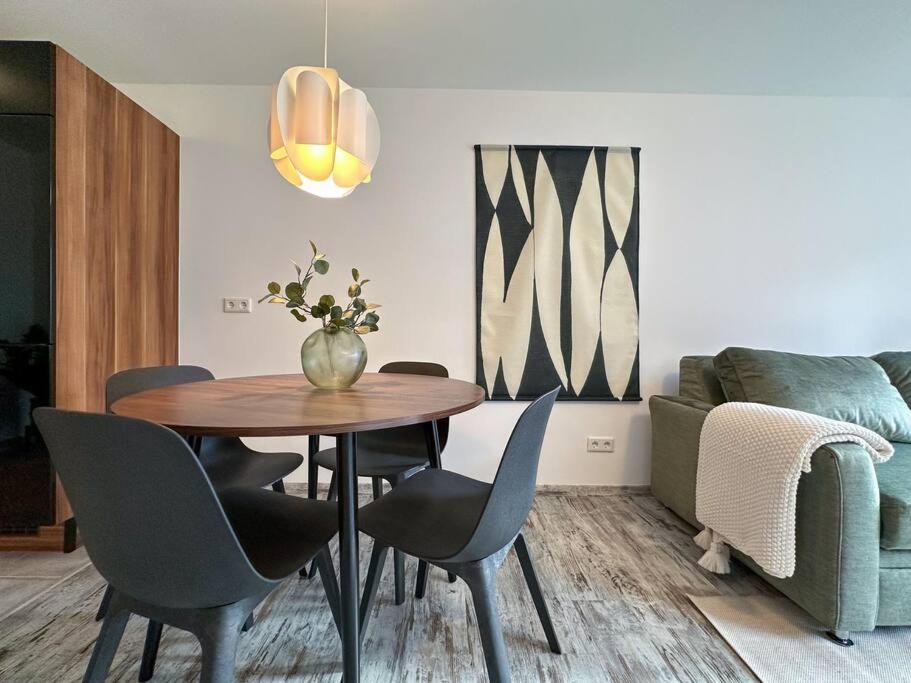 Appartio - modern - luxuriös - Netflix - Flughafennähe - 55 qm