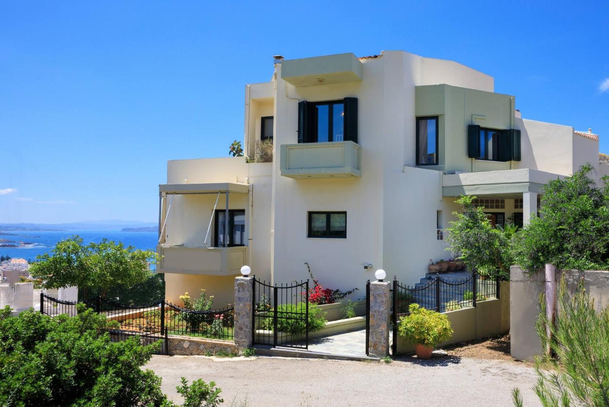 Koralia - Chanias Card Postal Villa Majestic View