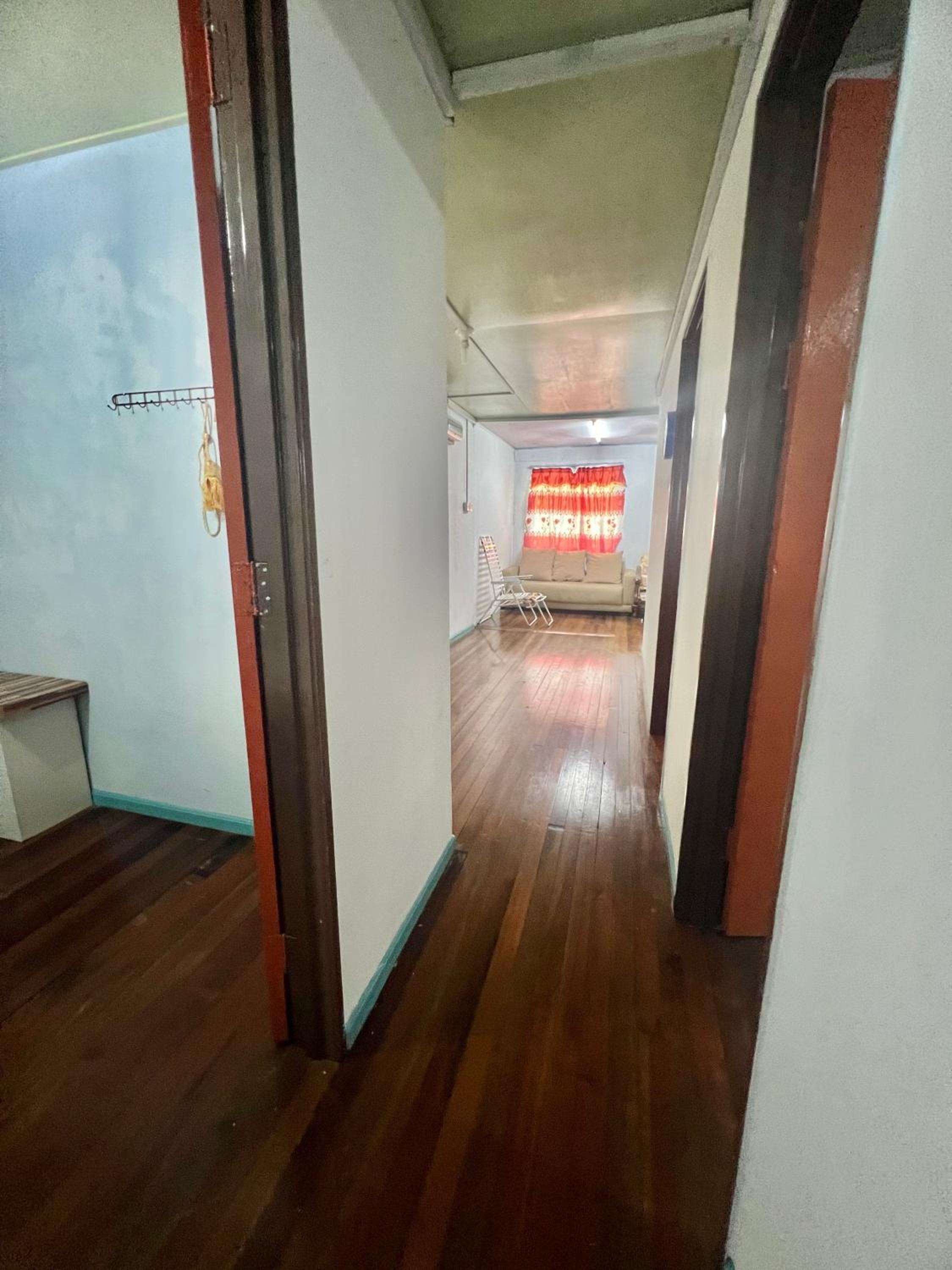 MAK Homestay UPSTAIRS with 5 Bedrooms photo 5