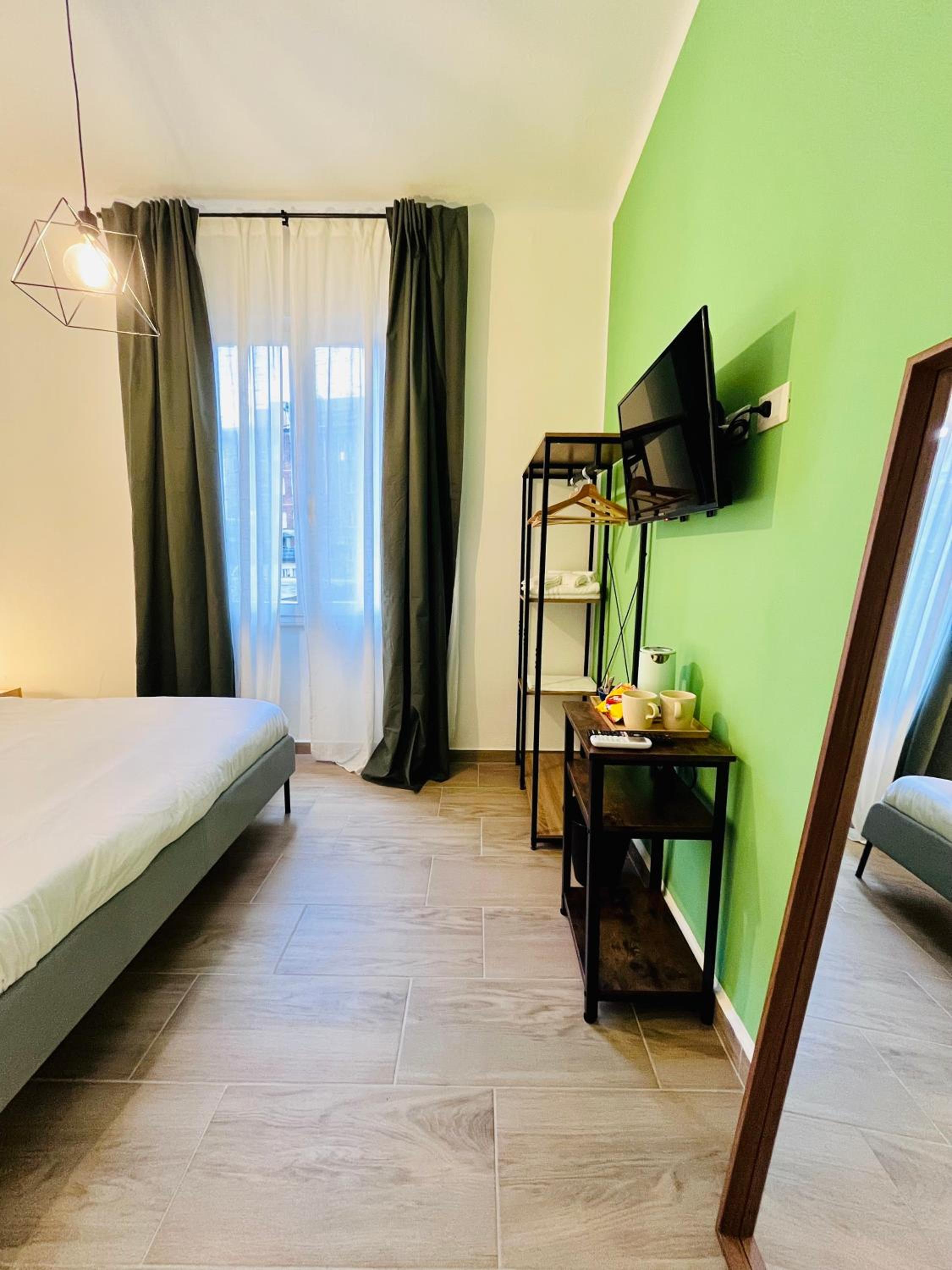 A Pisa con amore en Pisa — hotel room
