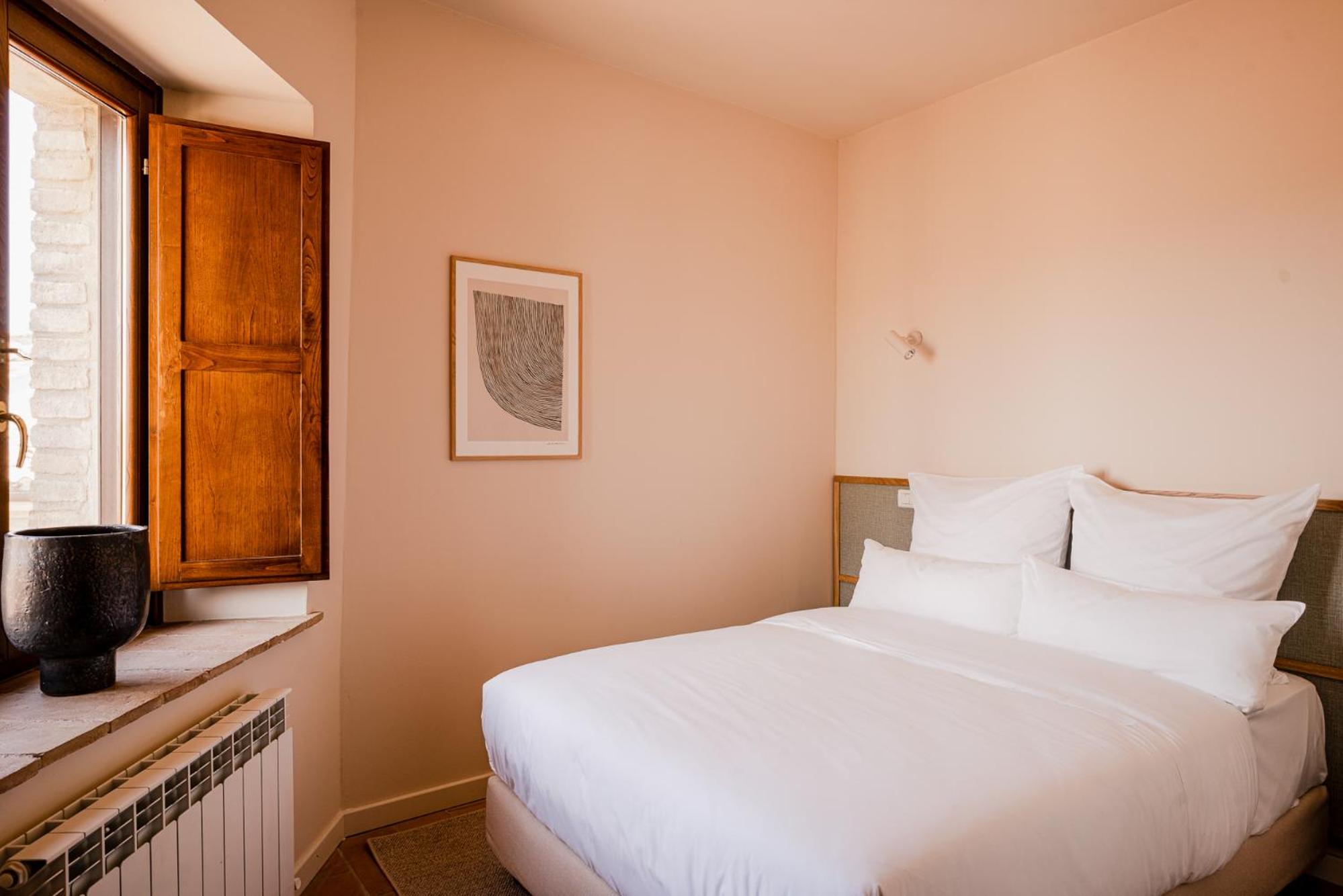 Aethos Hotel Saragano