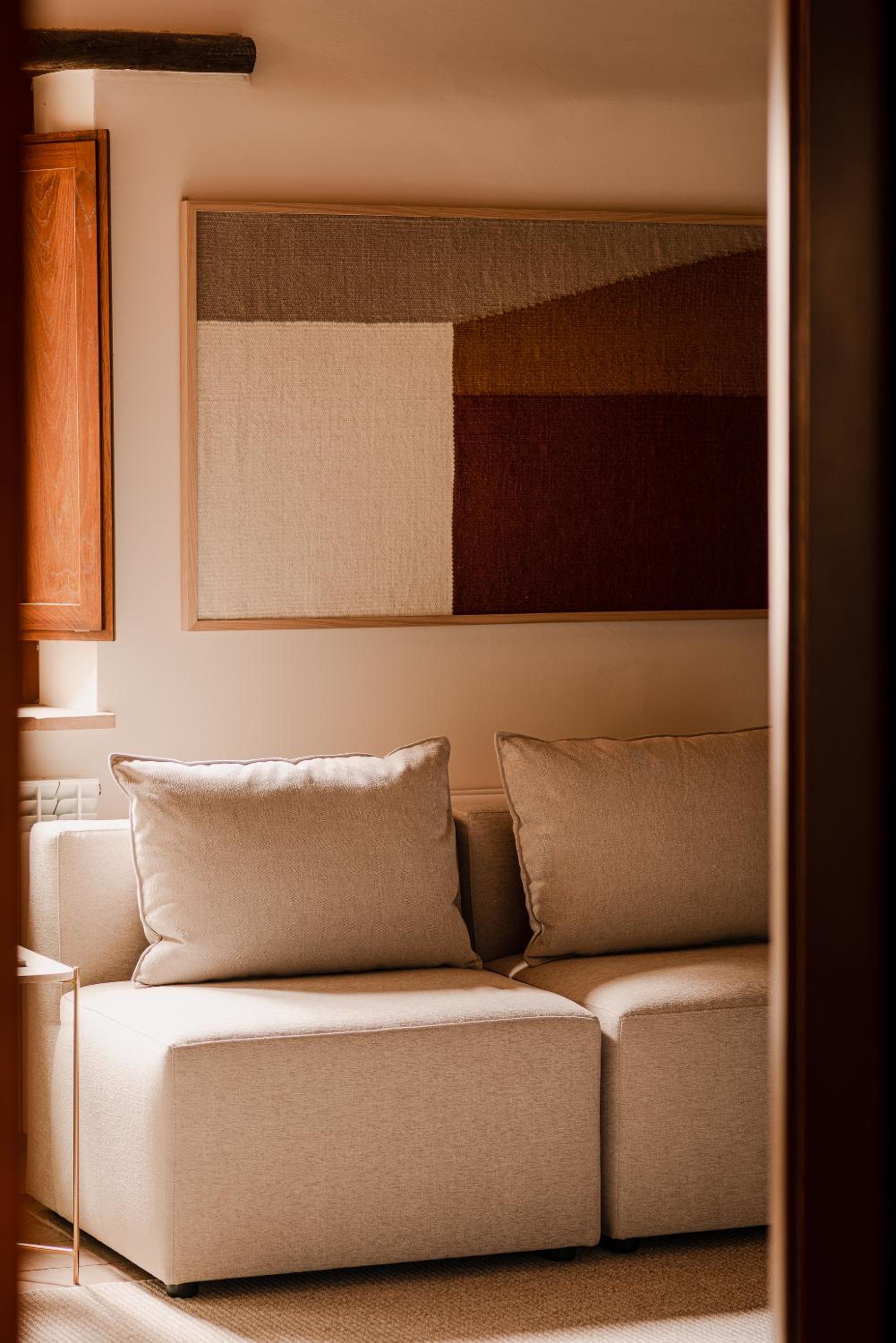 Aethos Hotel Saragano