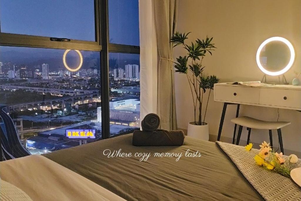 Awesome Designer Suite 3-Beds Near TRX KLCC, Next to IKEA