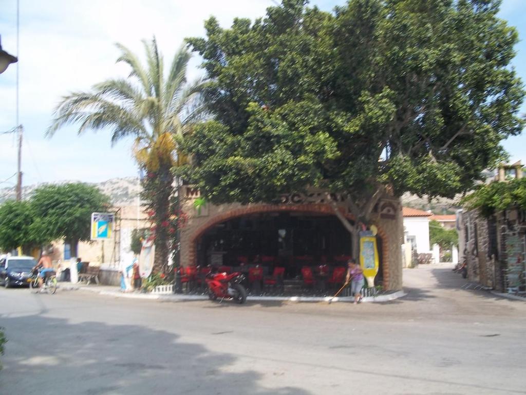 Photo 21
