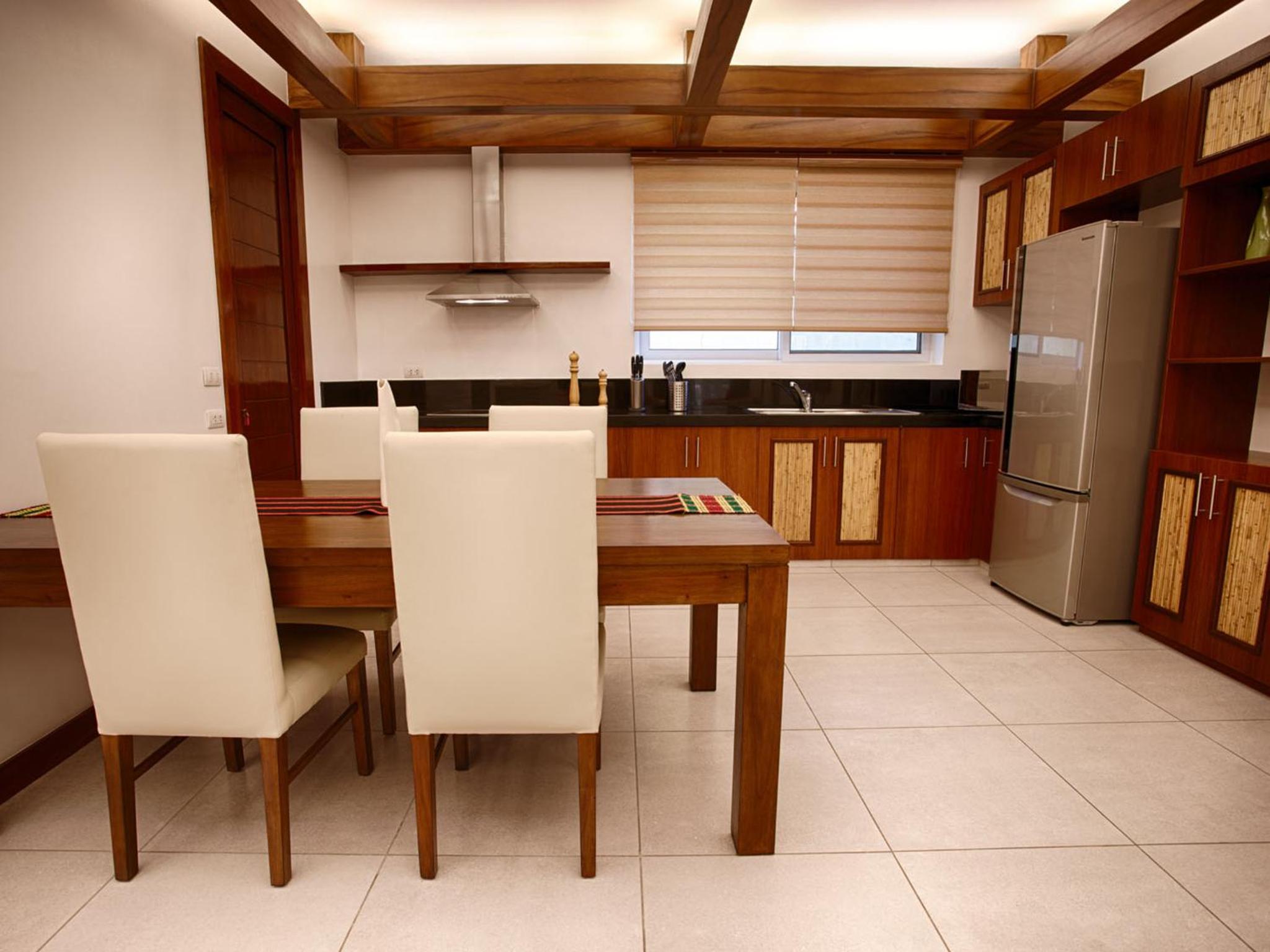 Vida Homes Condo Resort