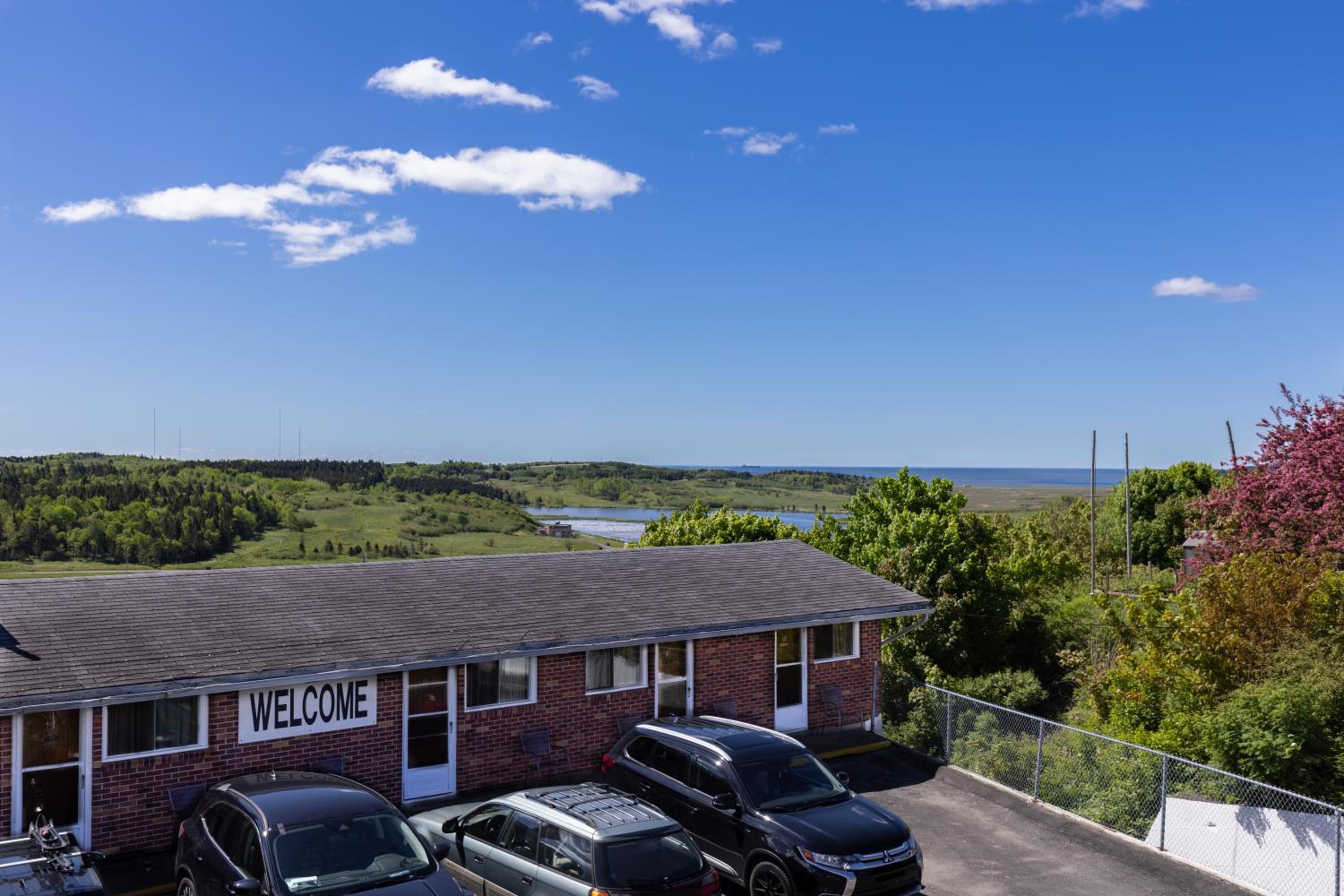 Saint John Vacations - Hillside Motel - Property Image 4