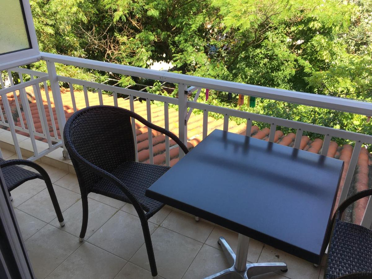 Iliadis House view 3
