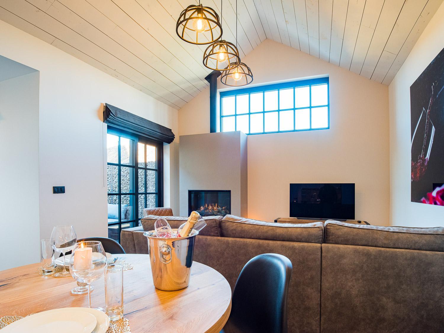 Welldone Resort / Cozy Wine