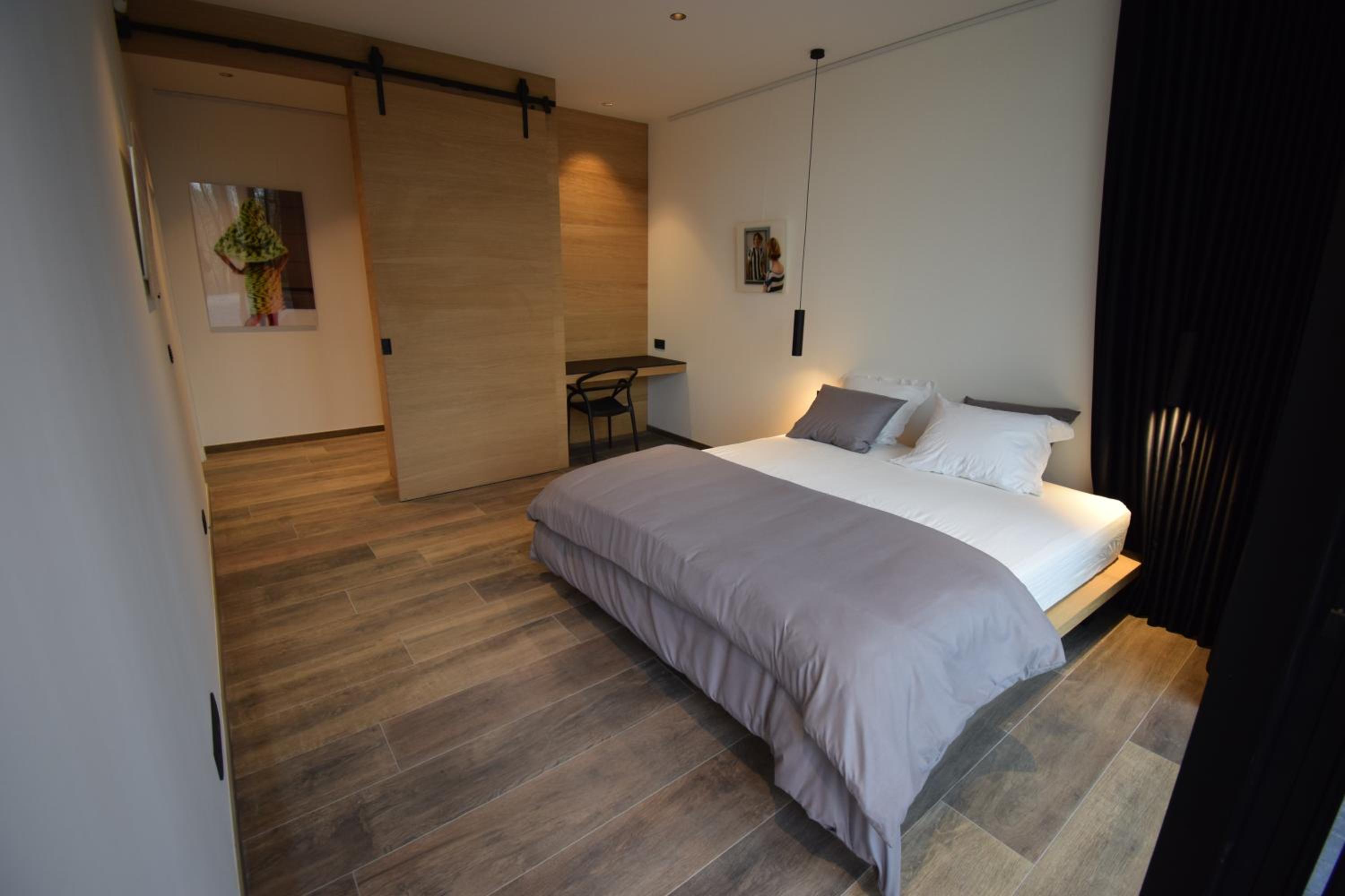 Chambre avec piscine sauna jacuzzi
