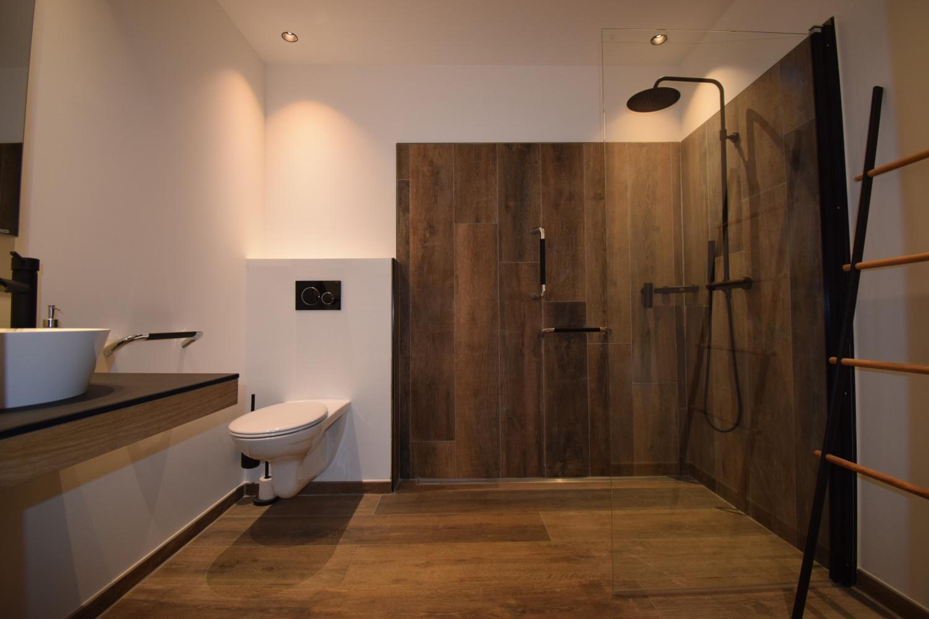 Chambre avec piscine sauna jacuzzi