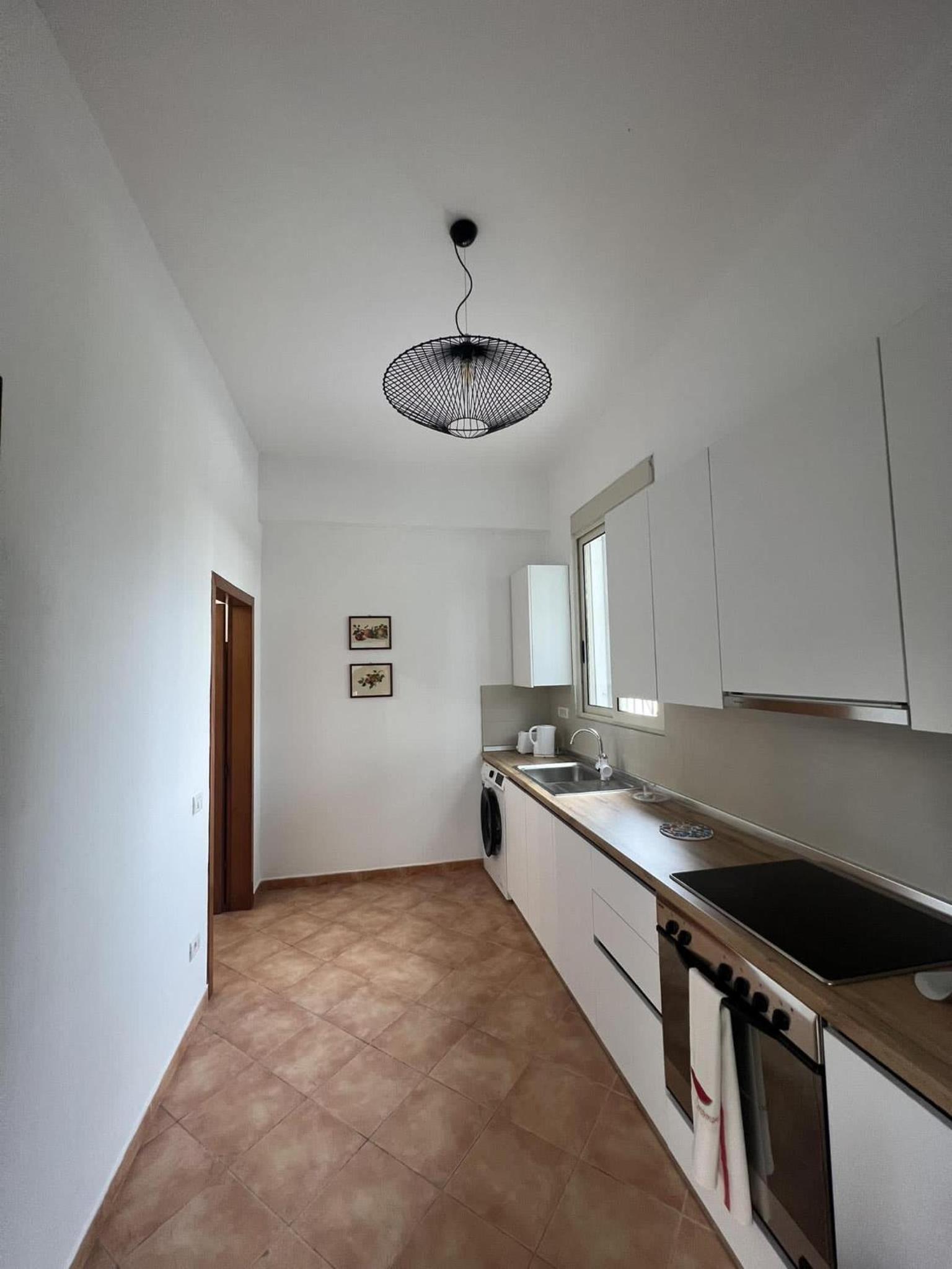Edlira Apartments