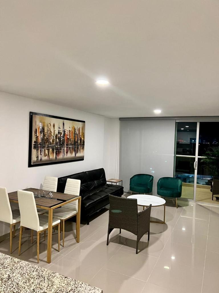 Apartamentos Cartagena Marbella Suite