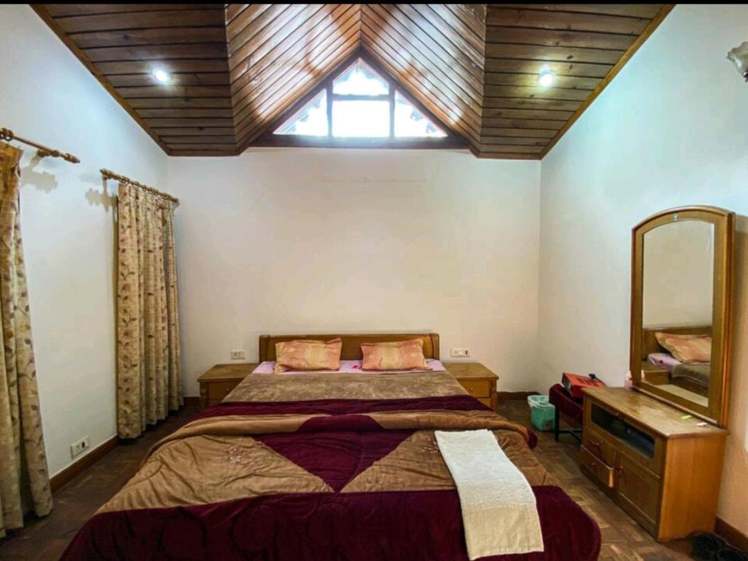 Woods Luxury Homestay