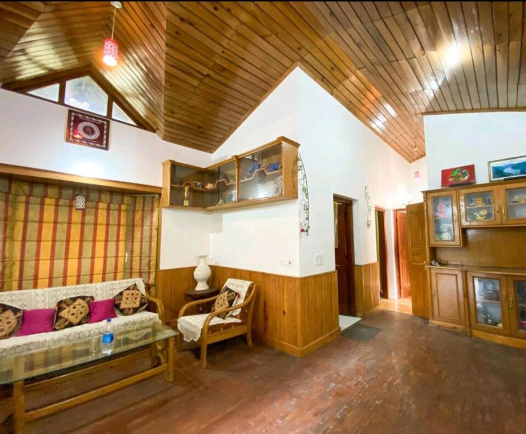 Woods Luxury Homestay