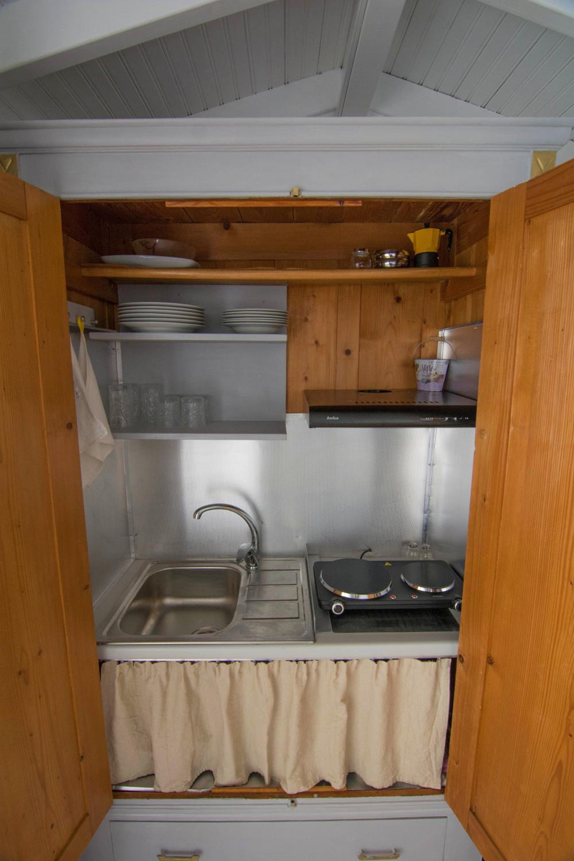 Ireon Holiday Home