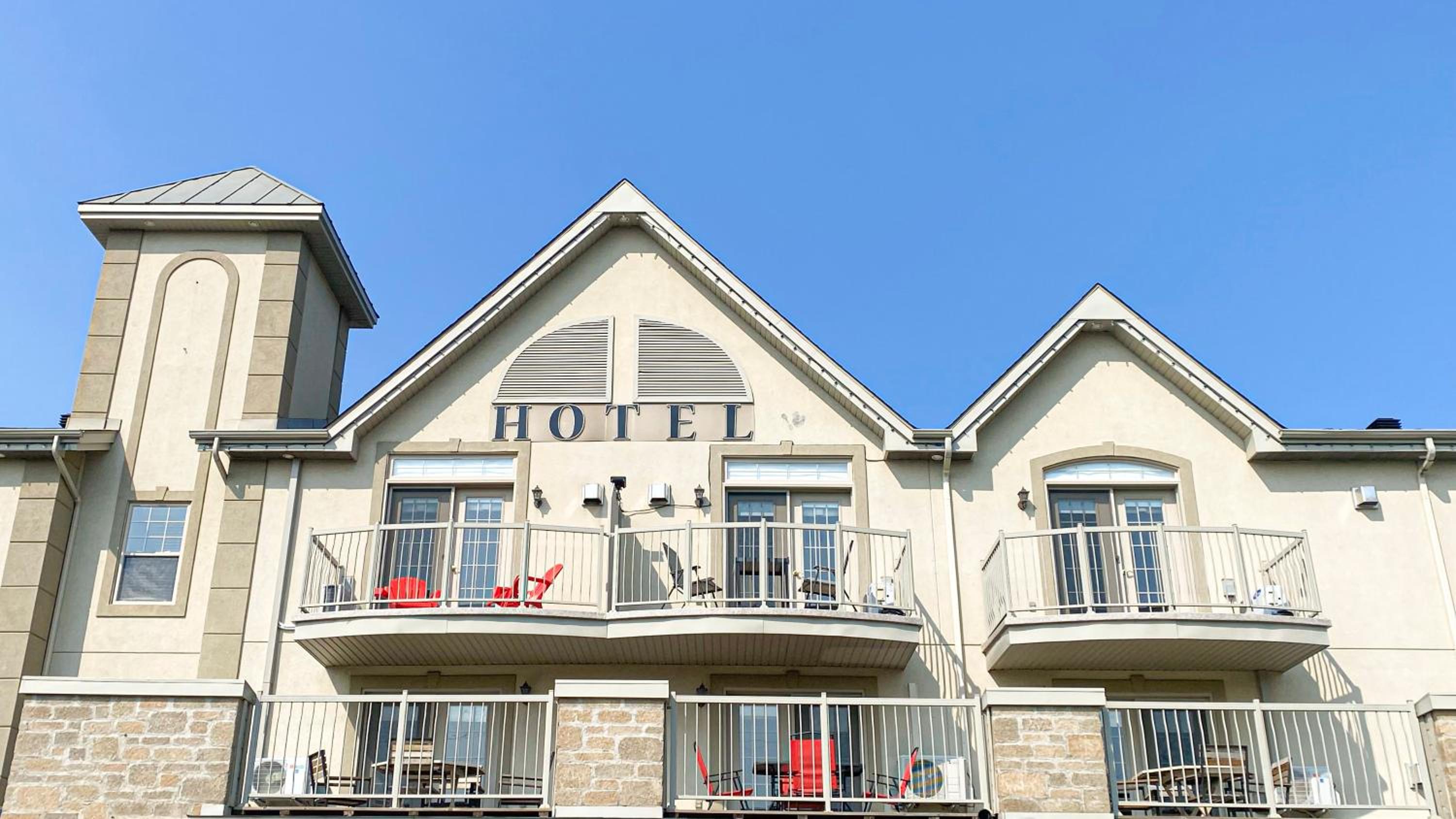 Hotel Charming studio with kitchen St-Sauveur - Image 1