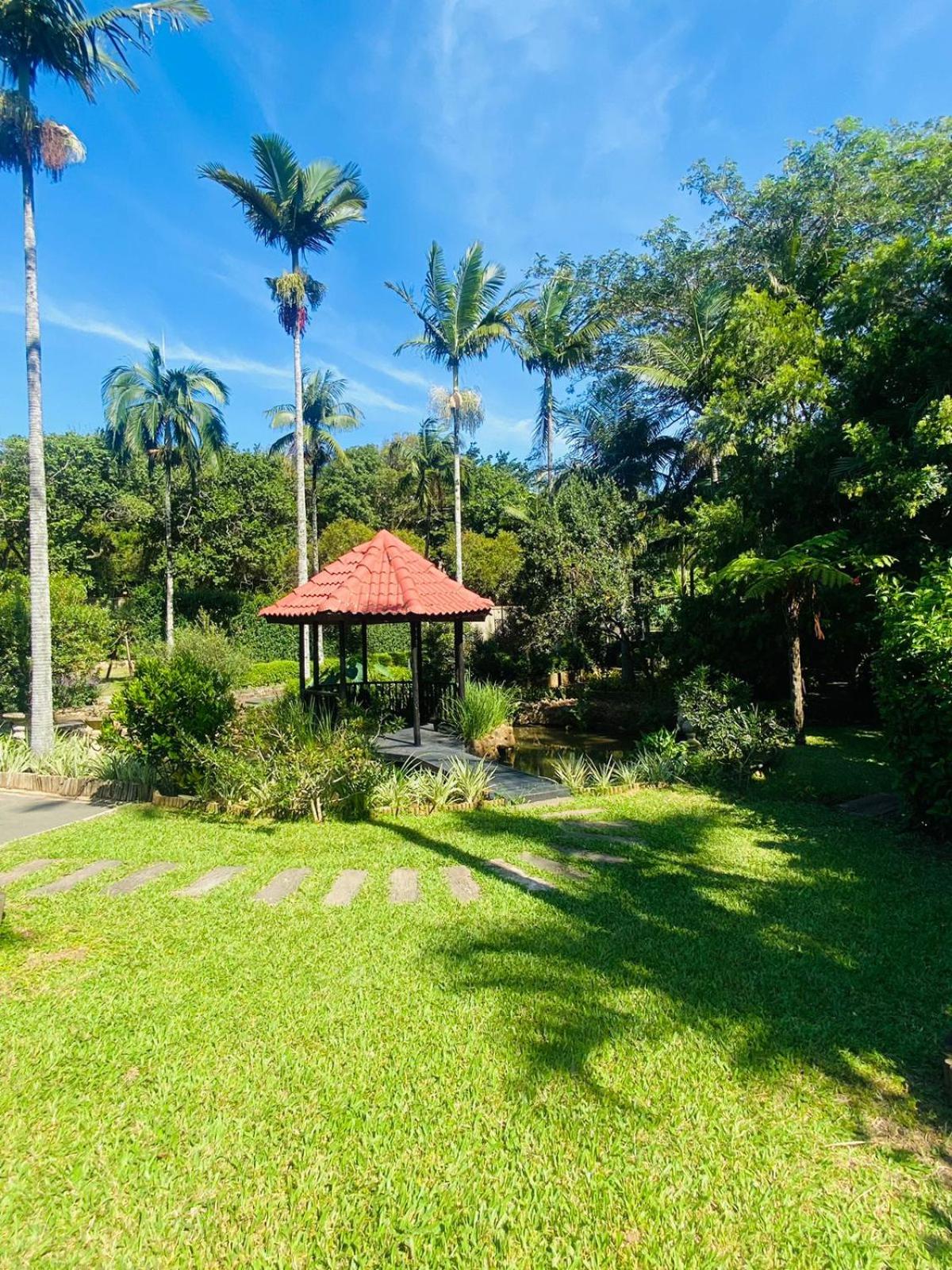 Valley Villa