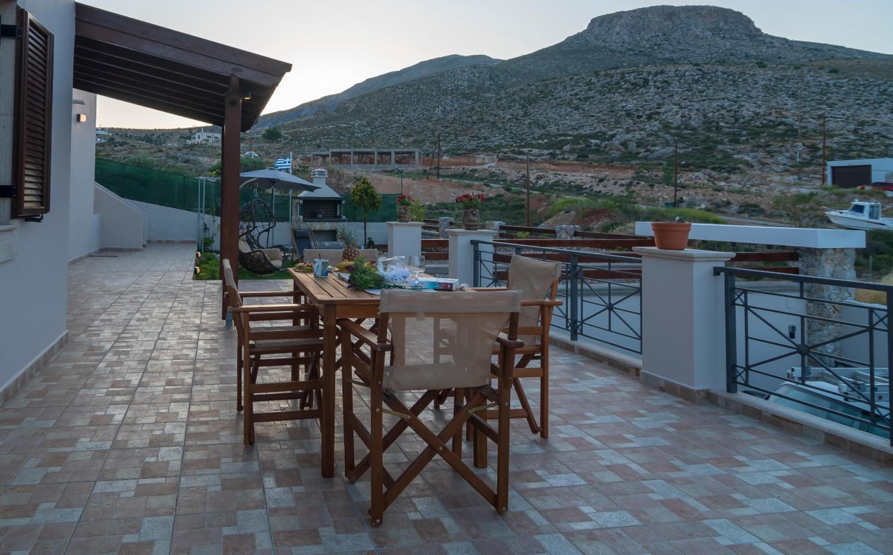 Vothinoi Luxury Home
