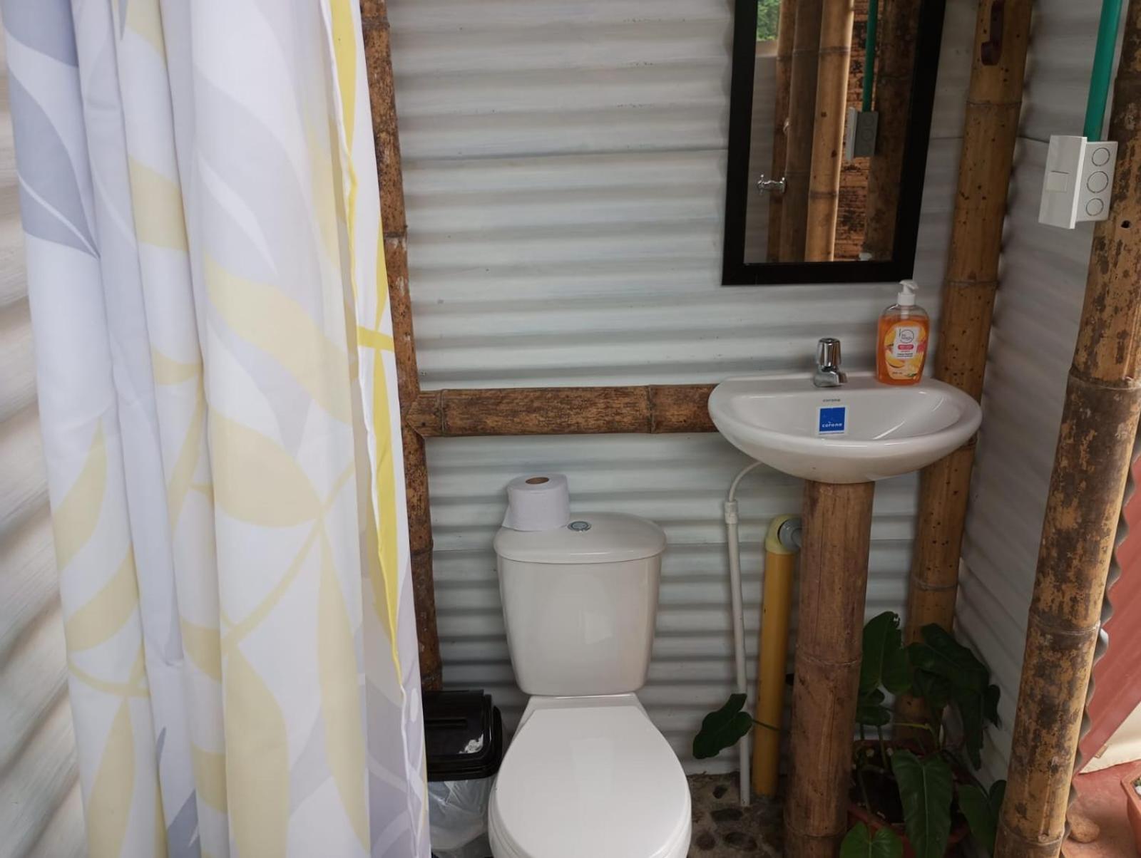 tukamping