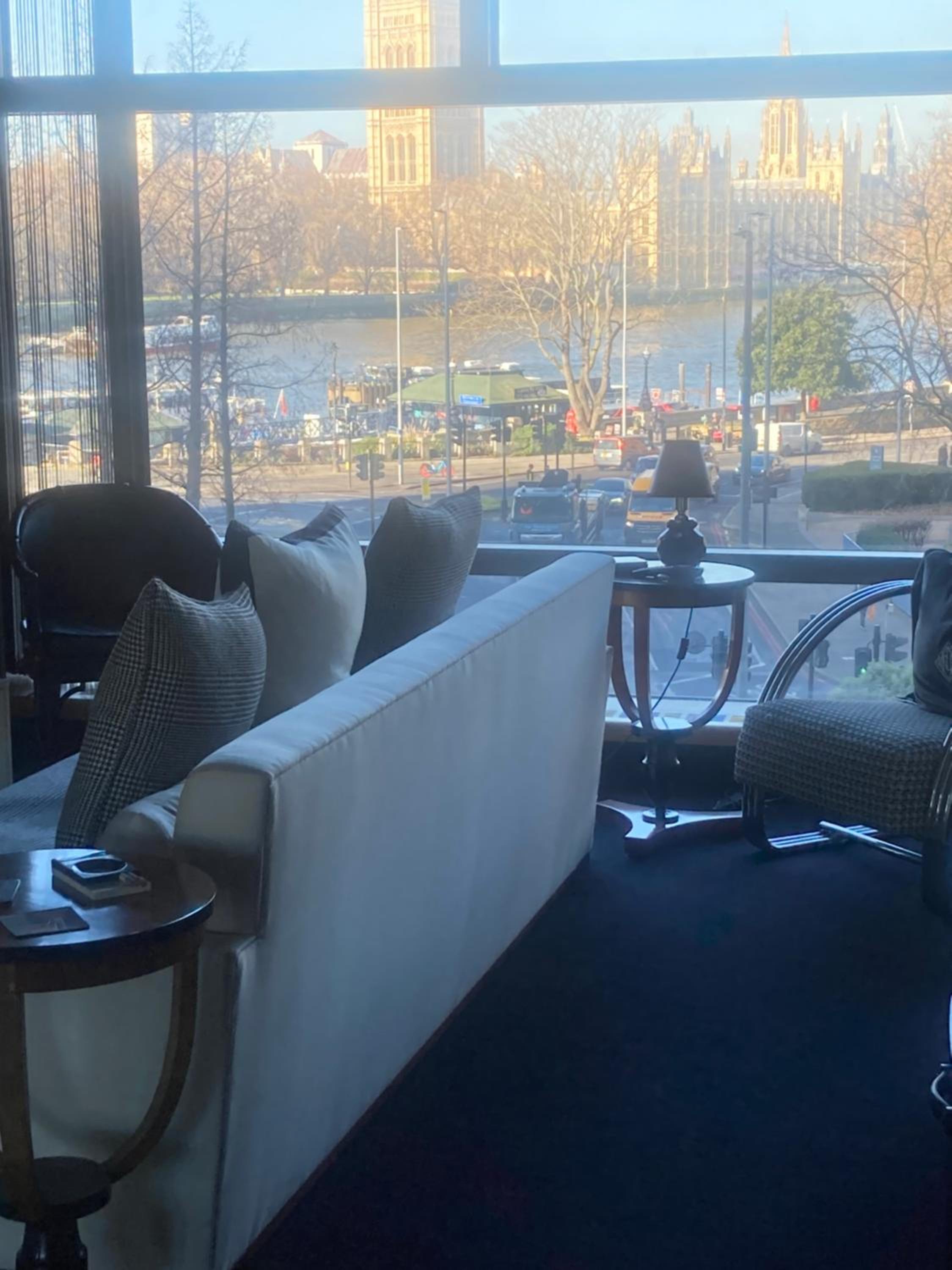 lounge