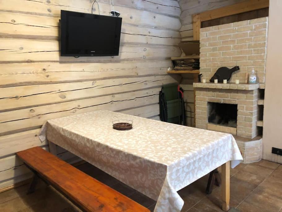 Holidayhouse with sauna and pond Leesoja puhkemaja