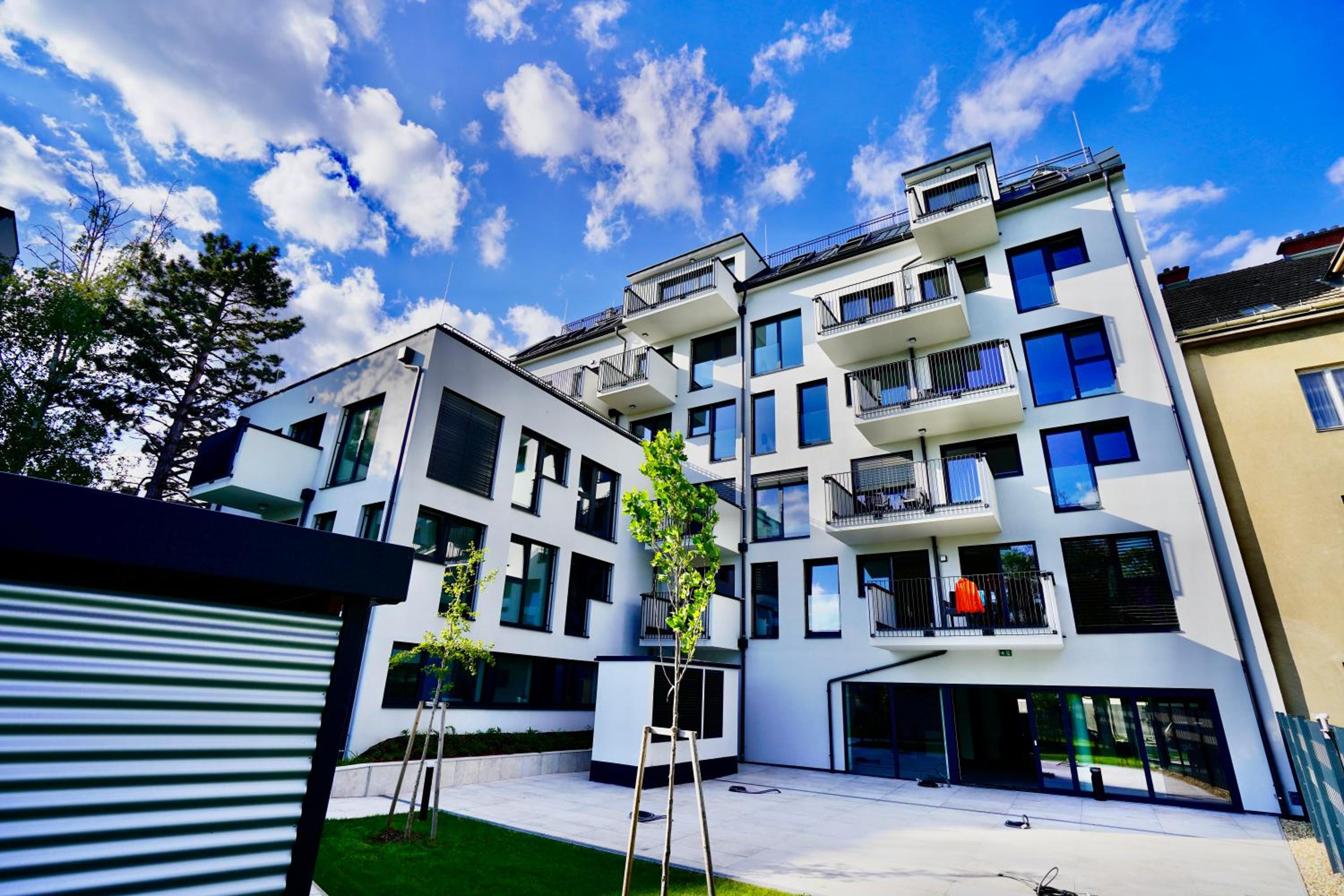 Hotel DM & S Apartment - Image 1