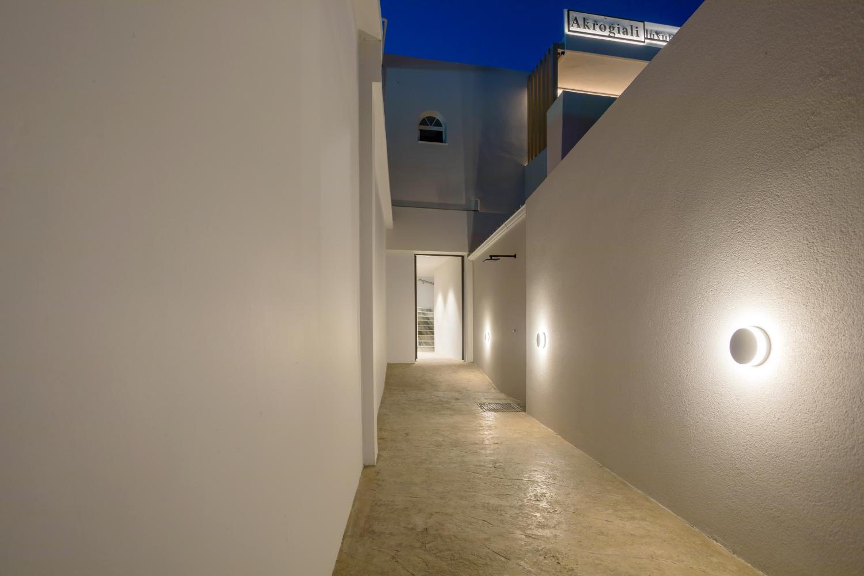 Akrogiali Luxury View