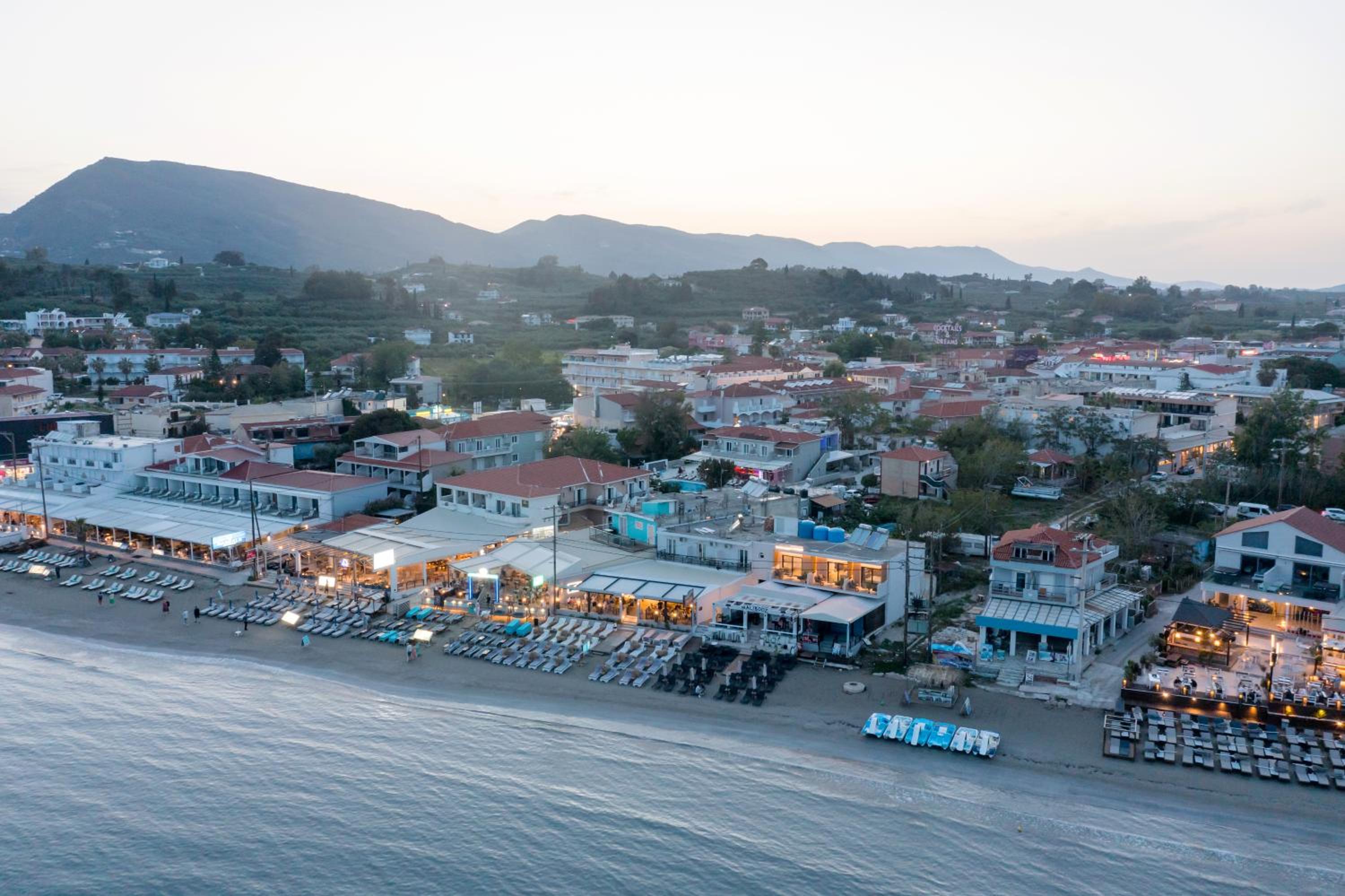 Akrogiali Luxury View