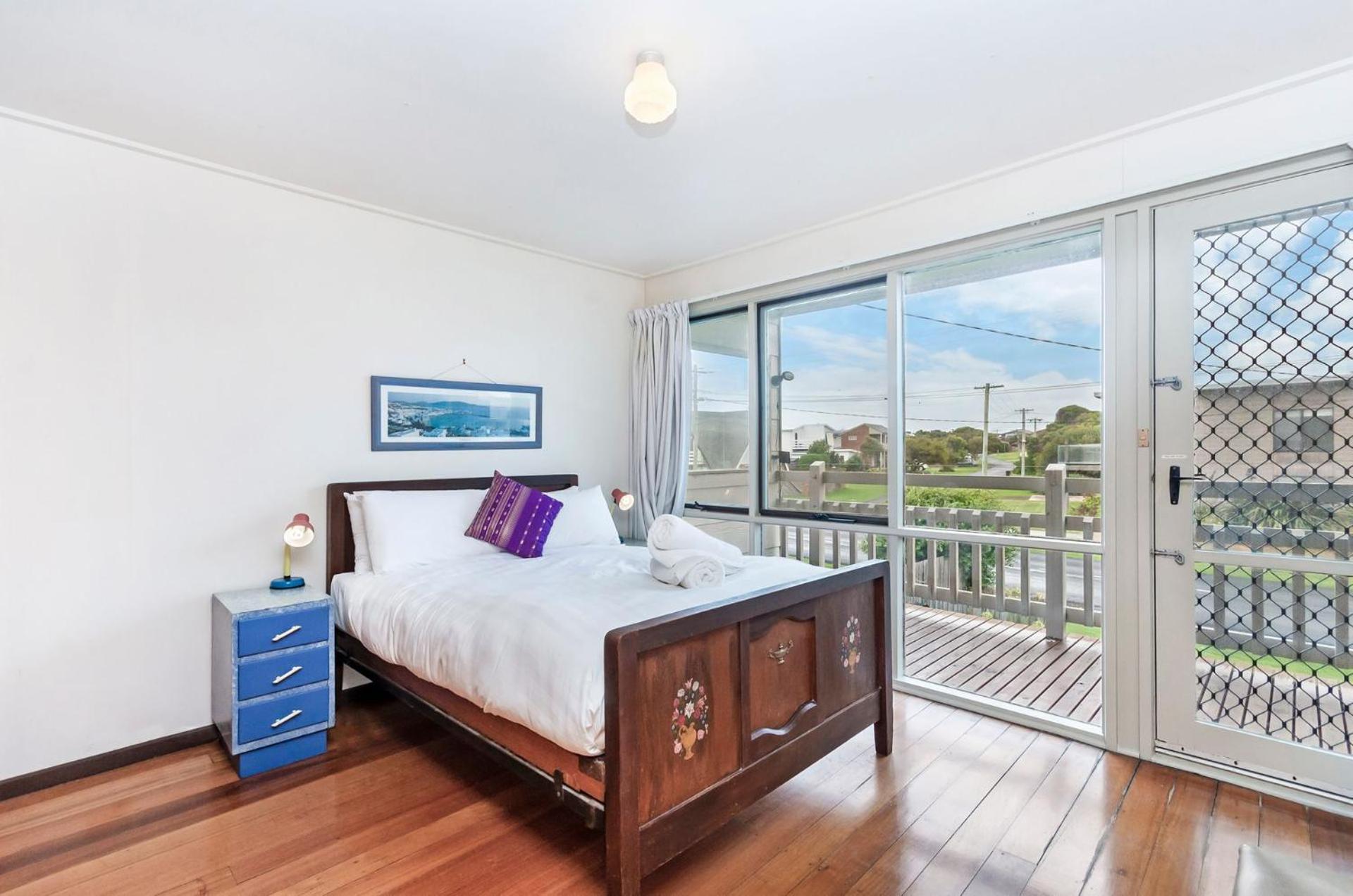 10 Powling Street