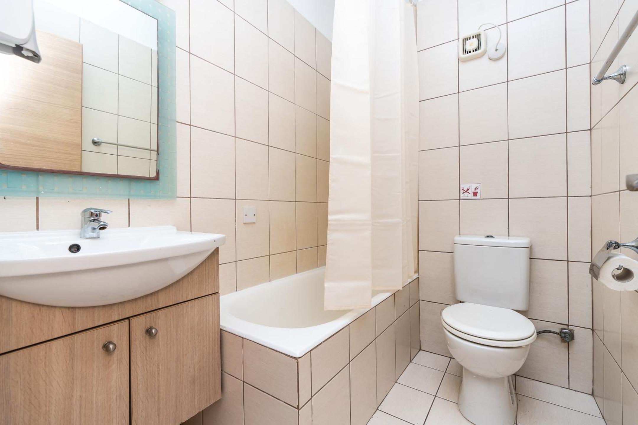 Protaras Vacations - Flora Hotel Apartments - Property Image 8