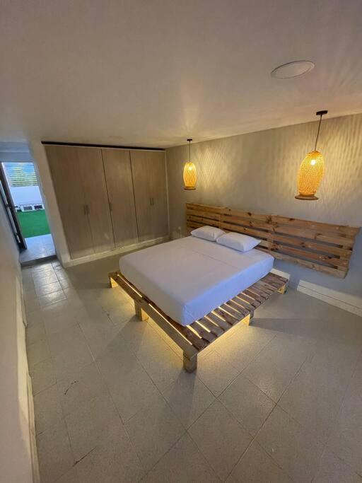 Wonderful trinity beach house in crespo.