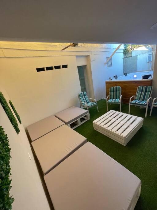Wonderful trinity beach house in crespo.