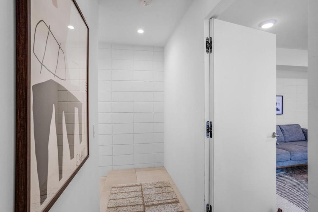 Experience Eco-Luxury at its Finest - Centrally Located Clea House in San Diego! view 3