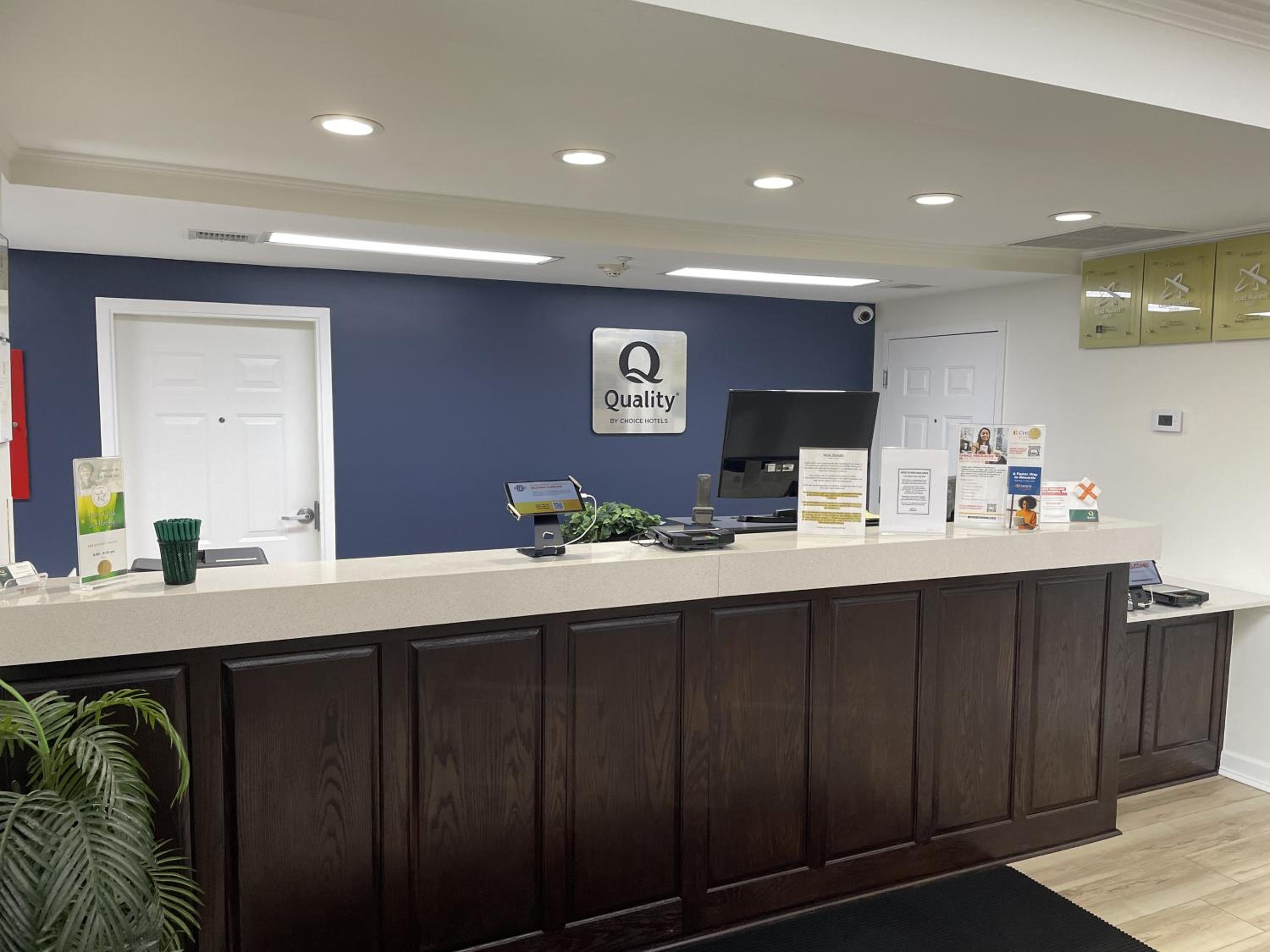 Richmond Vacations - Quality Inn - Property Image 5