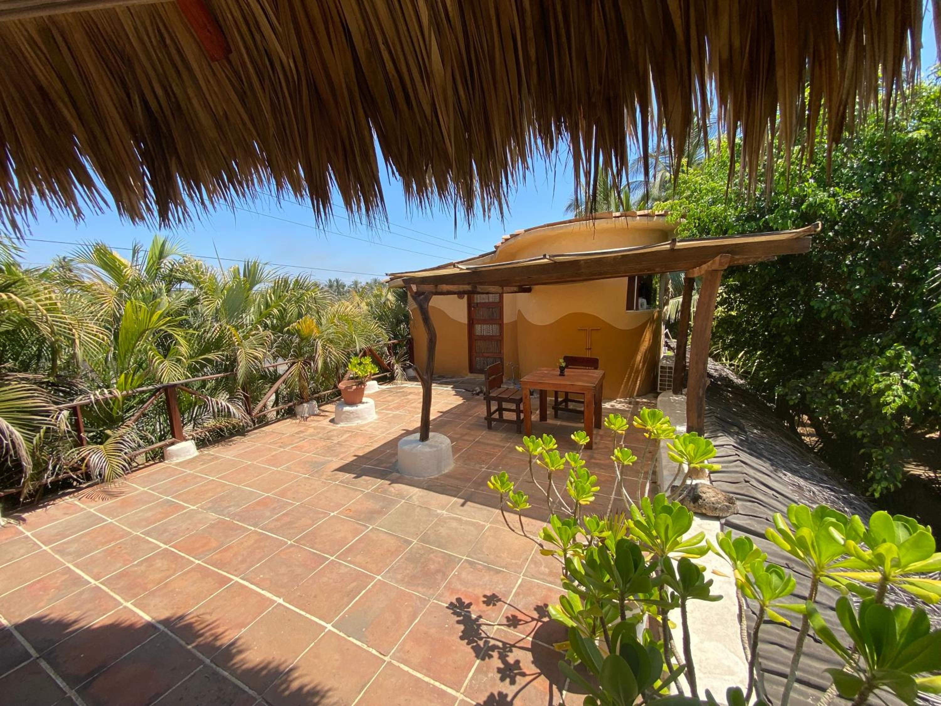 Hotel Bambuddha Centro Holistico - Image 1