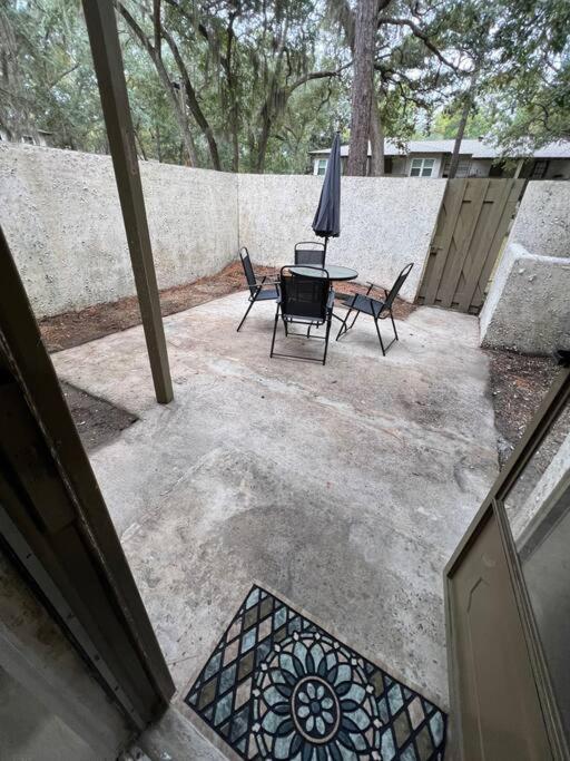 Tranquility in paradise- 2 bedroom villa w/parking view 5