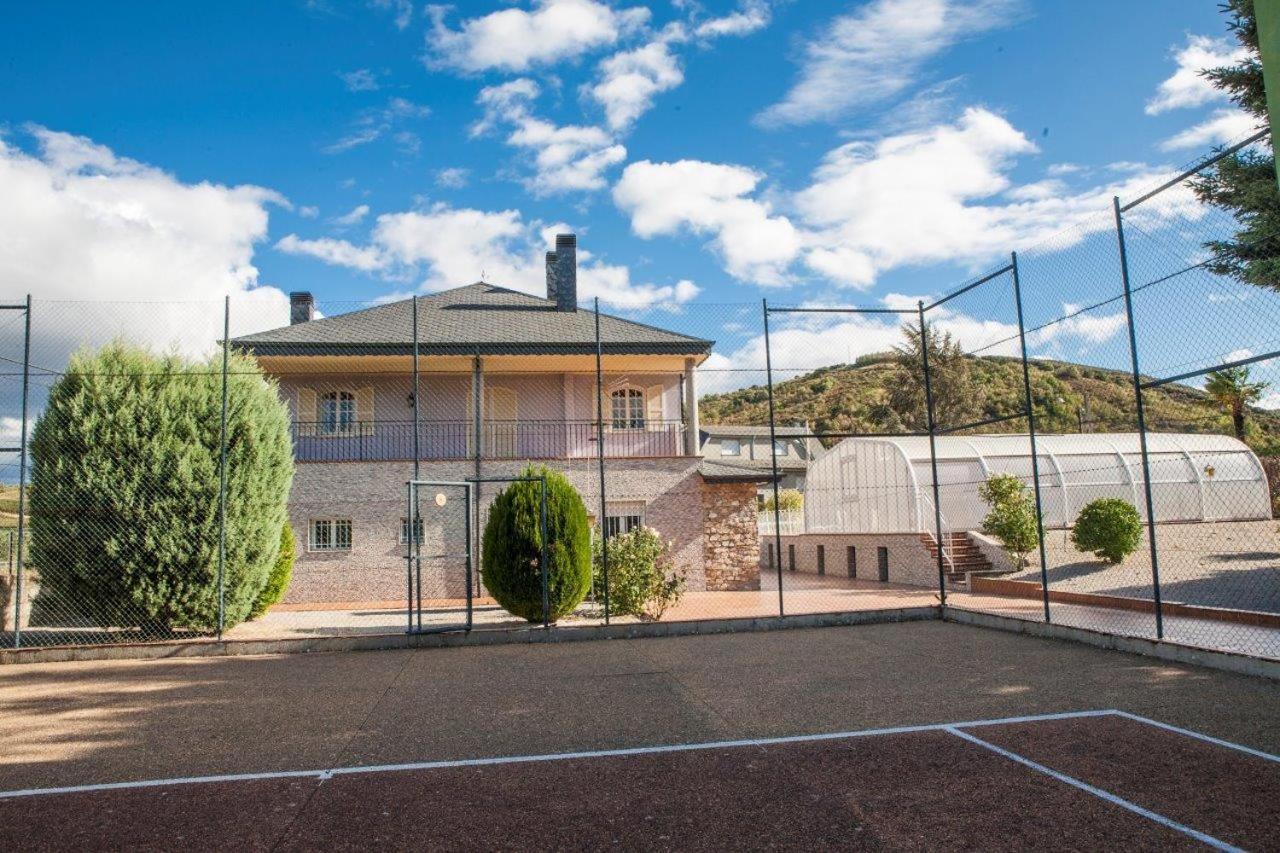 VILLA DAVID