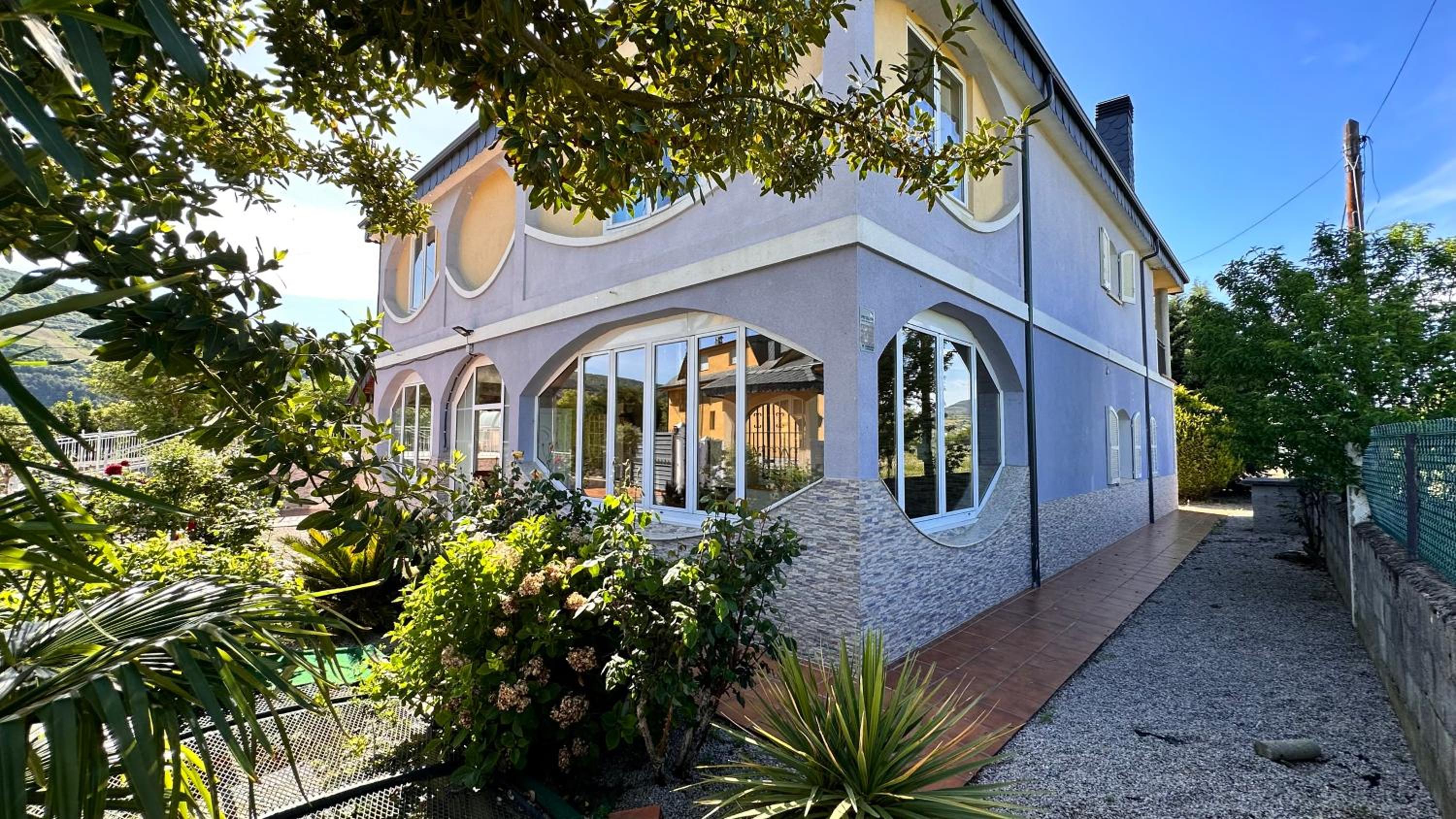 VILLA DAVID